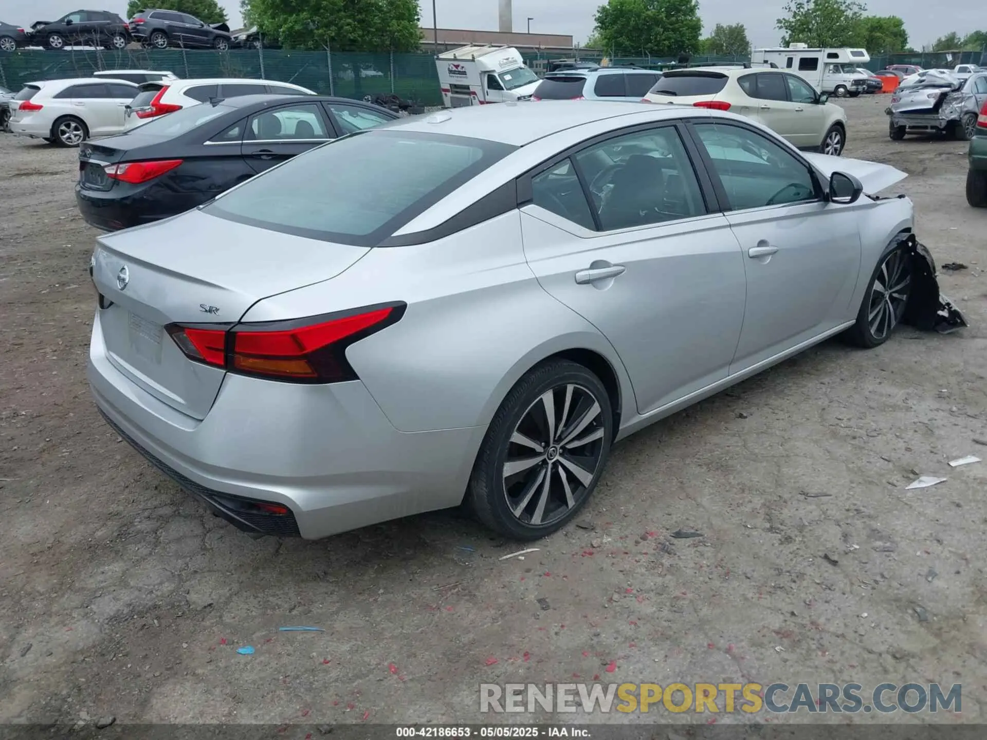 4 fotografías del automóvil dañado 1N4BL4CVXKC125920 NISSAN ALTIMA 2019