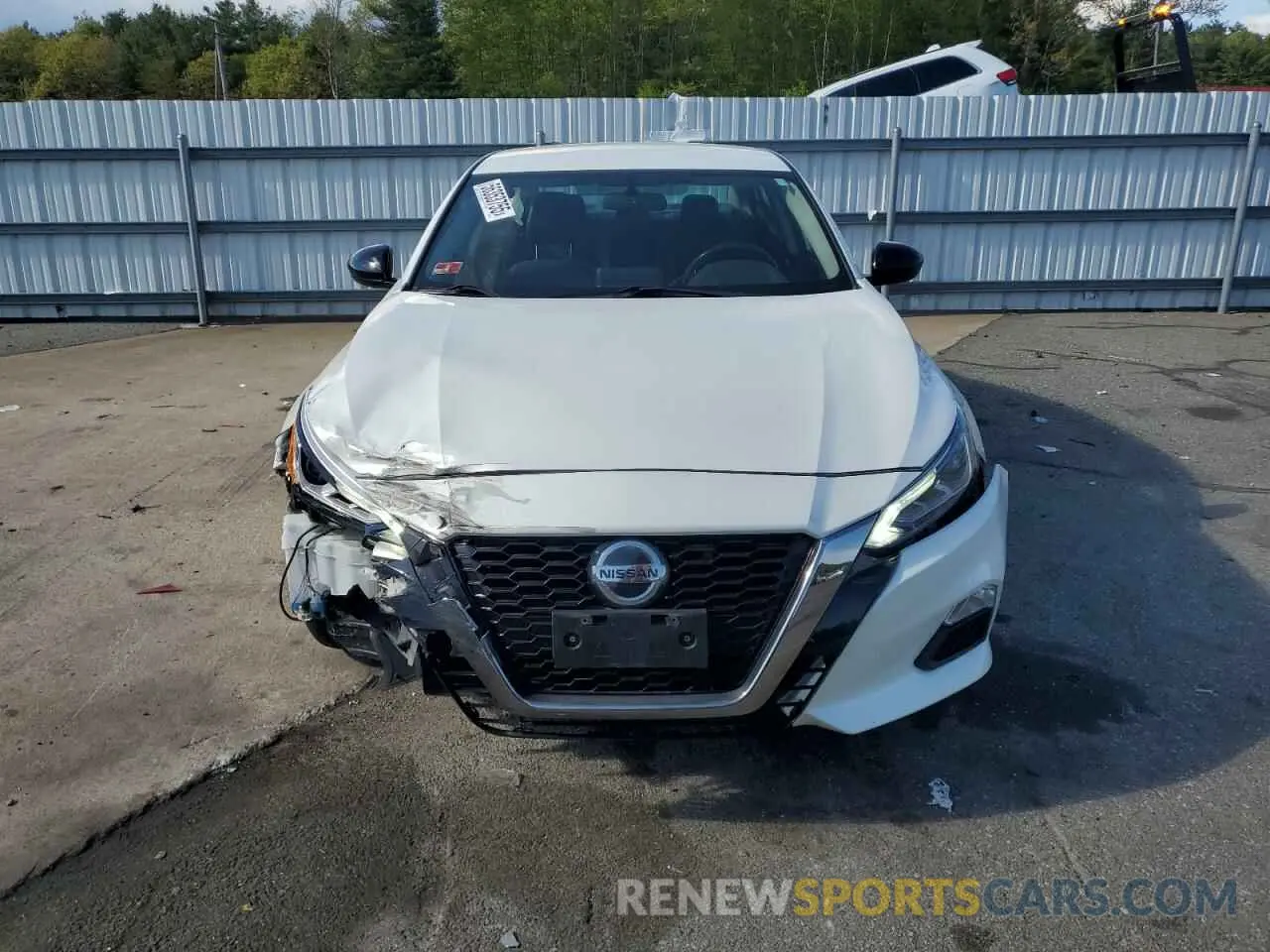 5 fotografías del automóvil dañado 1N4BL4CVXKC166063 NISSAN ALTIMA 2019