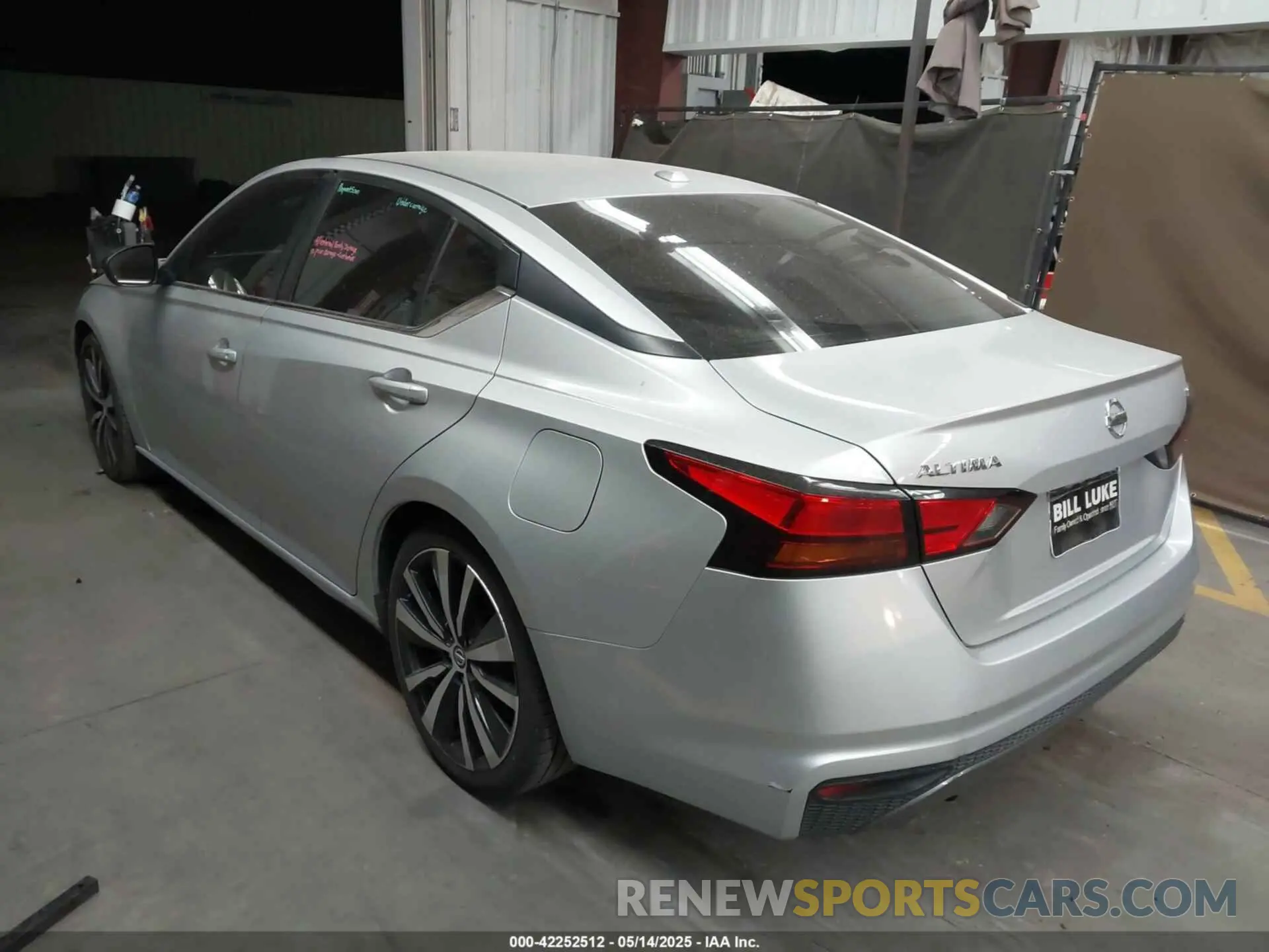 3 fotografías del automóvil dañado 1N4BL4CVXKC168931 NISSAN ALTIMA 2019