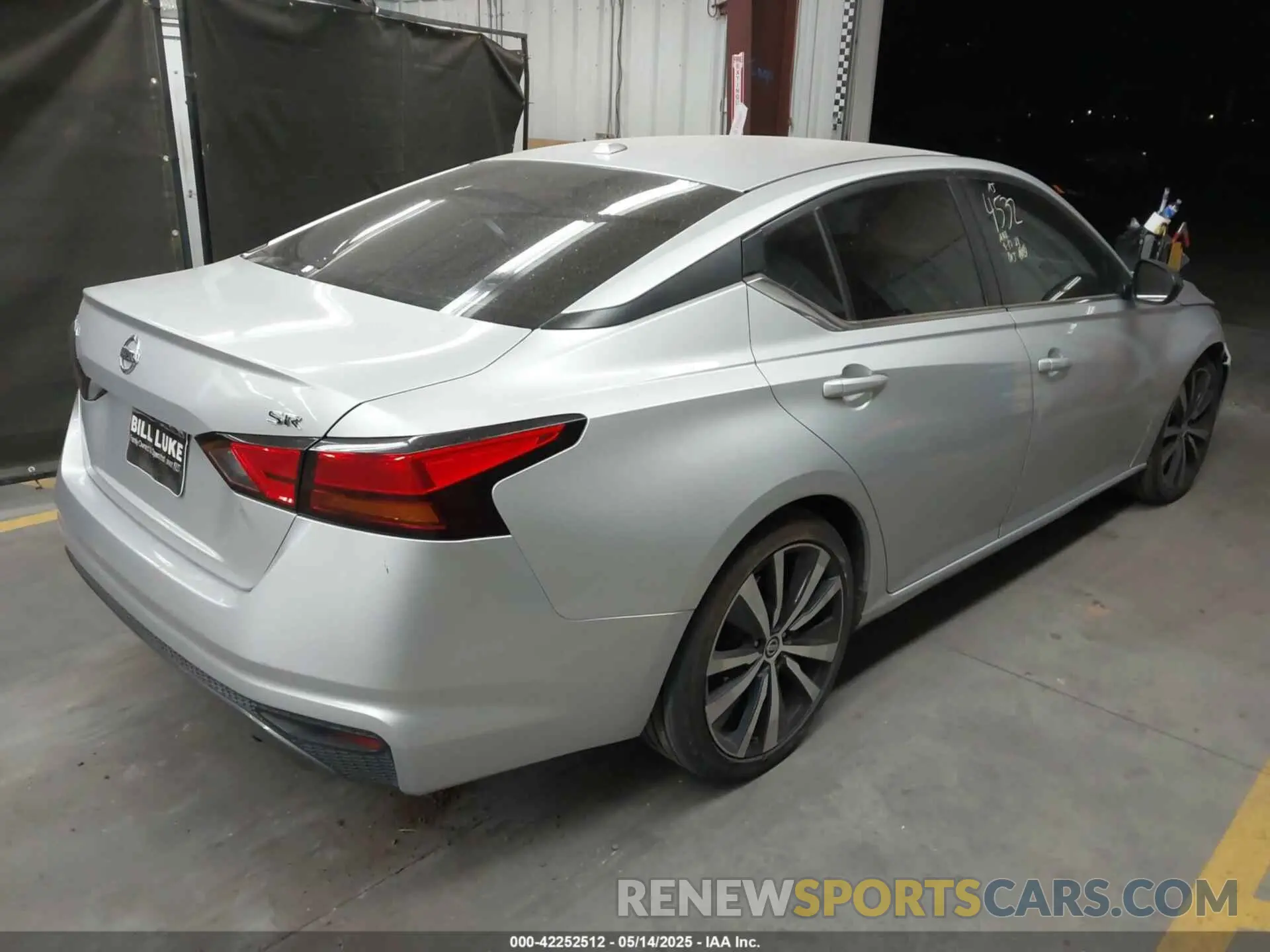 4 fotografías del automóvil dañado 1N4BL4CVXKC168931 NISSAN ALTIMA 2019