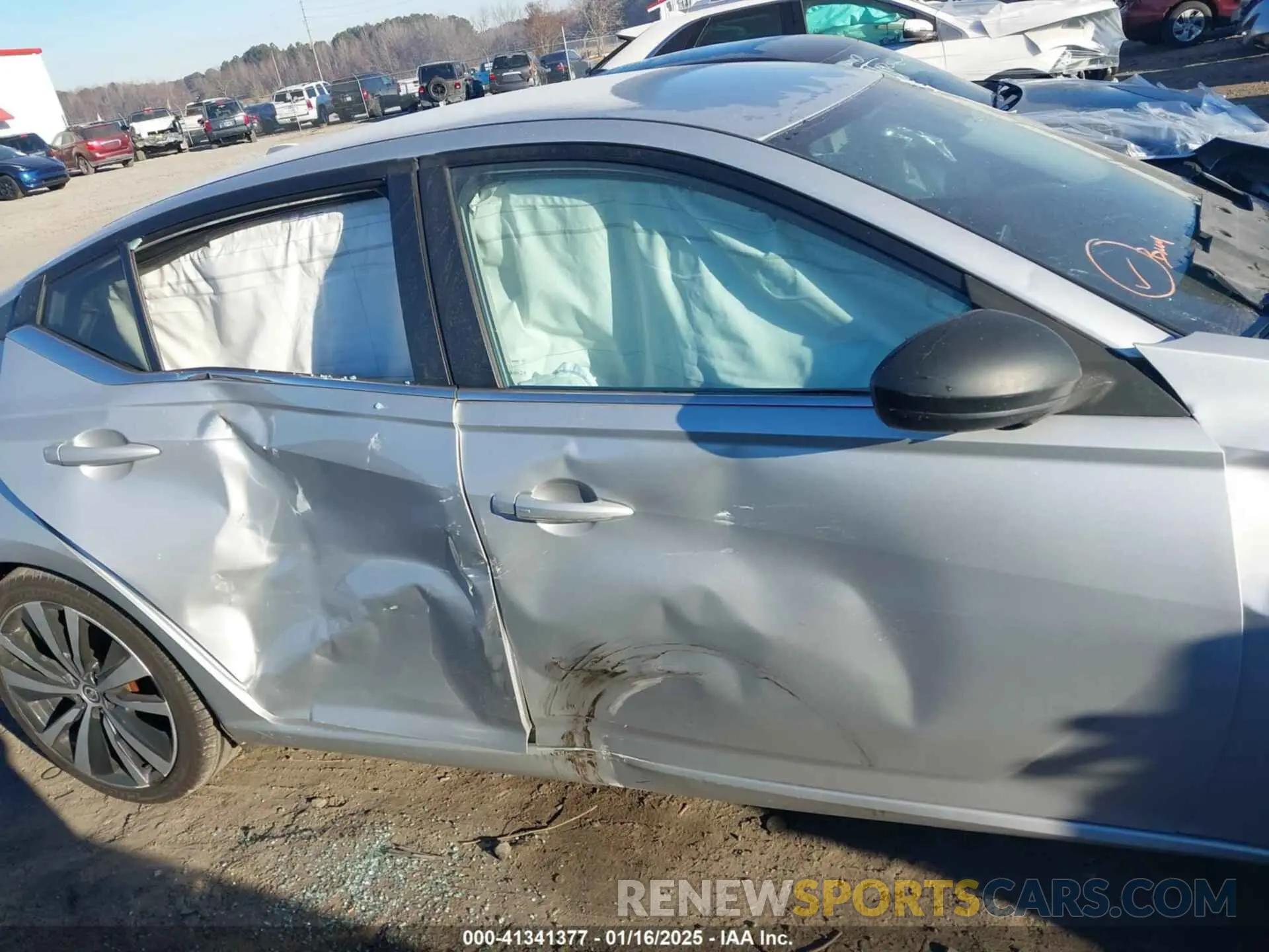 14 fotografías del automóvil dañado 1N4BL4CVXKC171019 NISSAN ALTIMA 2019