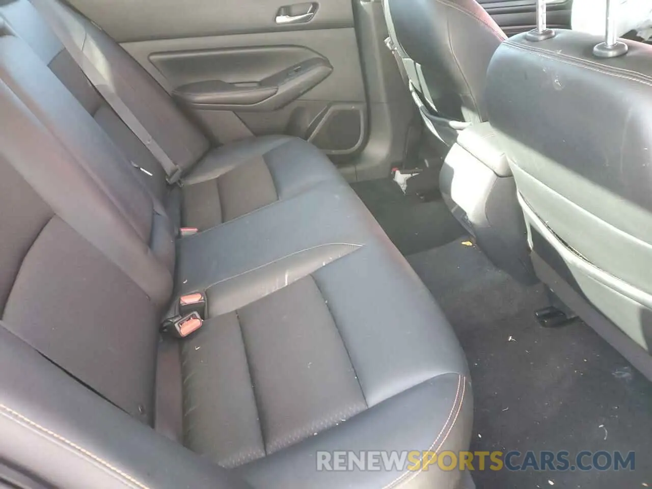 10 fotografías del automóvil dañado 1N4BL4CVXKC204147 NISSAN ALTIMA 2019