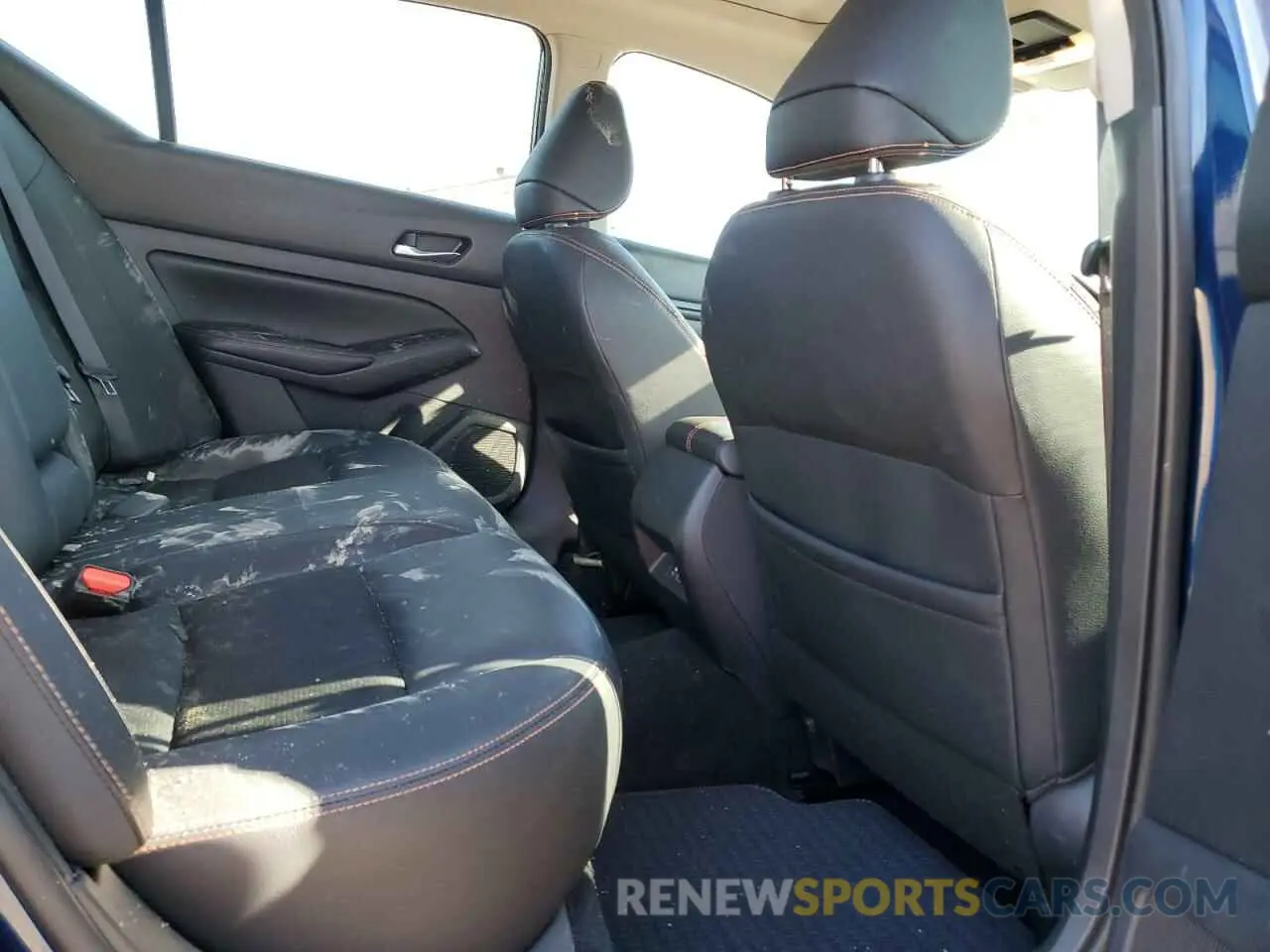 10 fotografías del automóvil dañado 1N4BL4CVXKC247211 NISSAN ALTIMA 2019