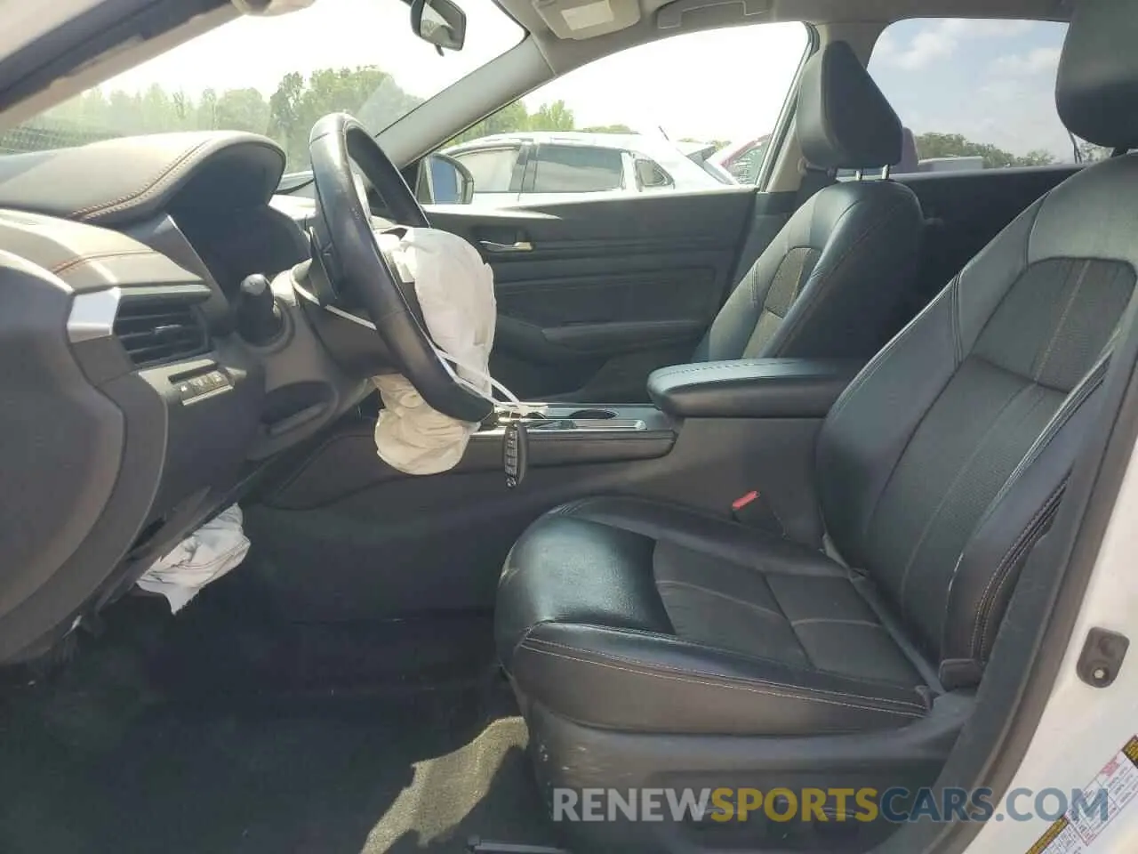 7 fotografías del automóvil dañado 1N4BL4CW0KN304724 NISSAN ALTIMA 2019