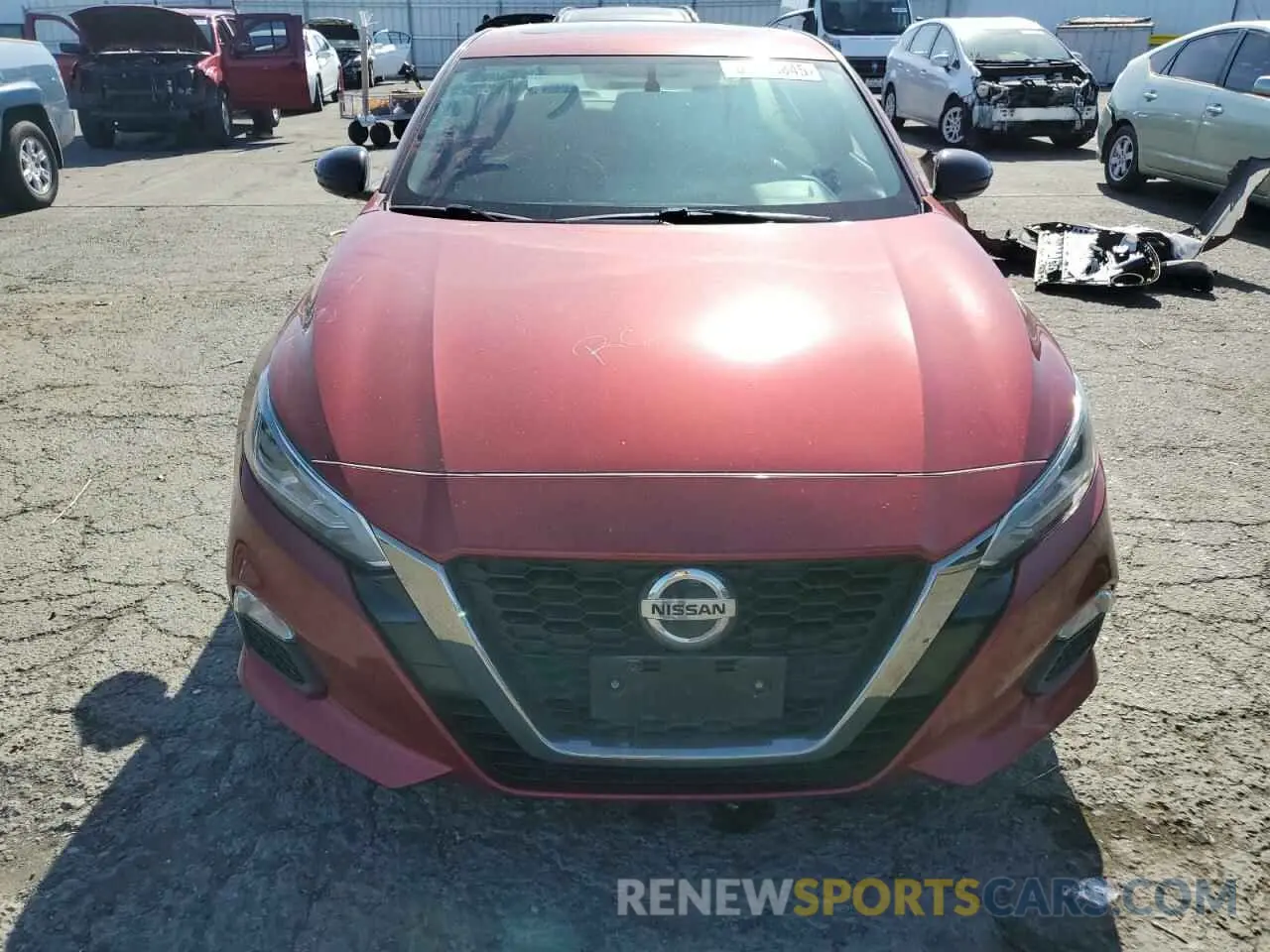 5 fotografías del automóvil dañado 1N4BL4CW0KN322978 NISSAN ALTIMA 2019
