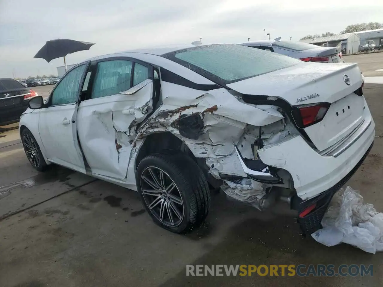 2 fotografías del automóvil dañado 1N4BL4CW7KN309709 NISSAN ALTIMA 2019