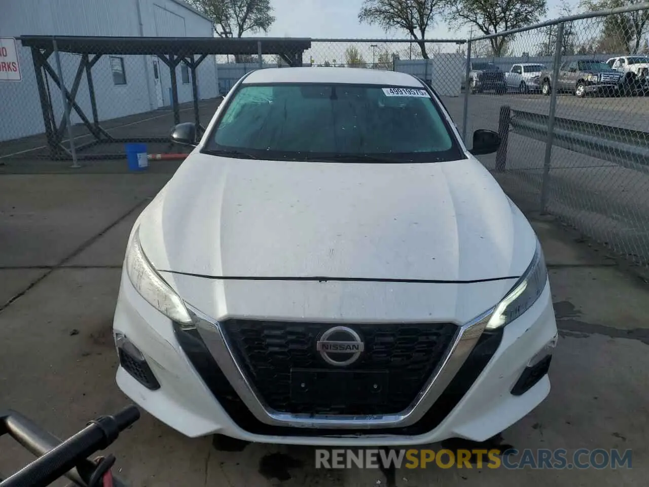 5 fotografías del automóvil dañado 1N4BL4CW7KN309709 NISSAN ALTIMA 2019