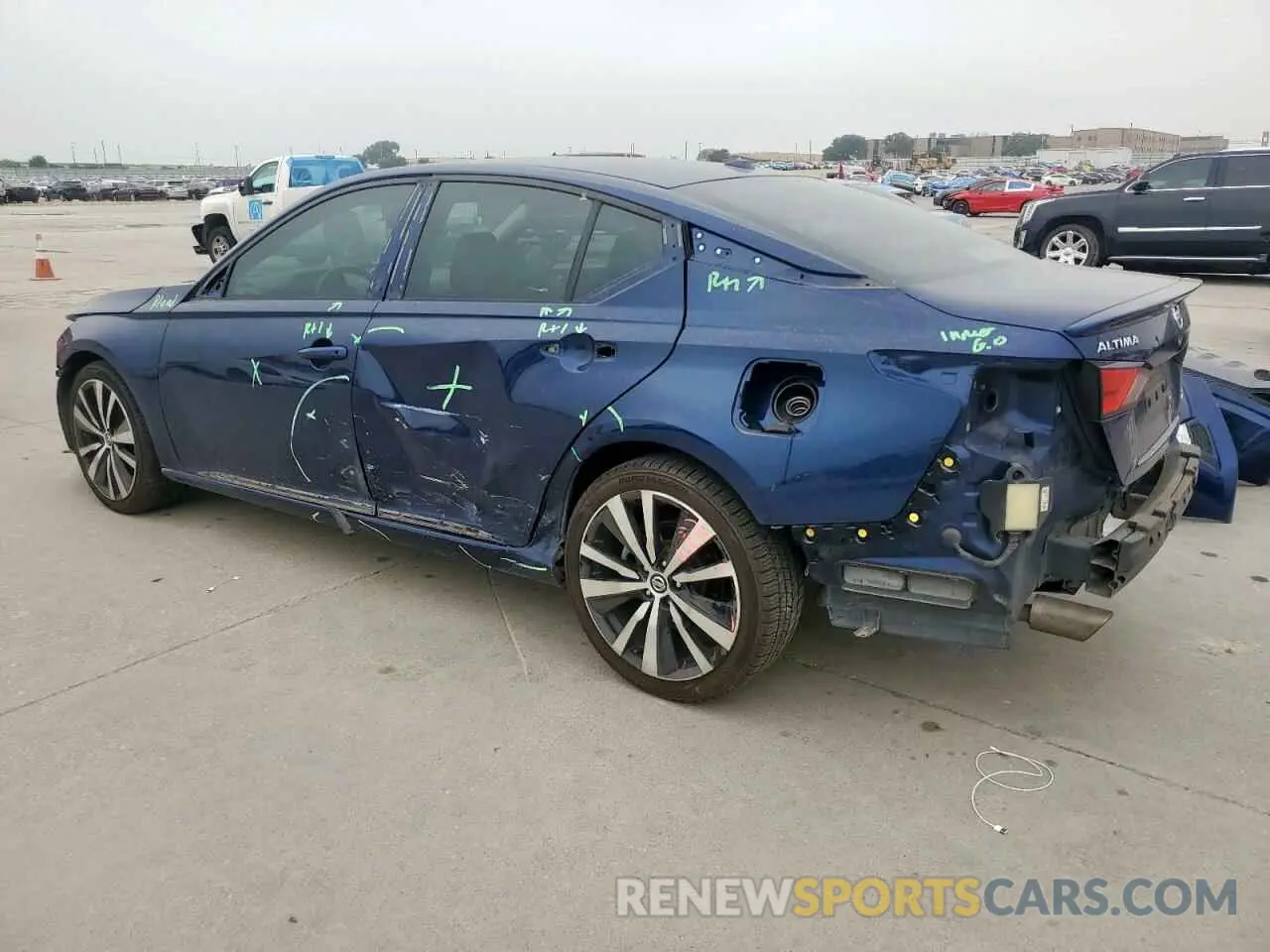 2 fotografías del automóvil dañado 1N4BL4CW8KC171223 NISSAN ALTIMA 2019
