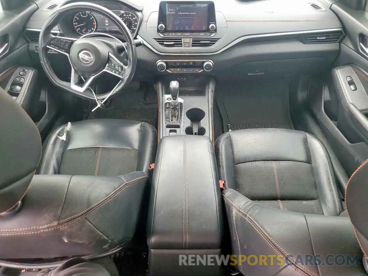 8 fotografías del automóvil dañado 1N4BL4CW8KC171223 NISSAN ALTIMA 2019