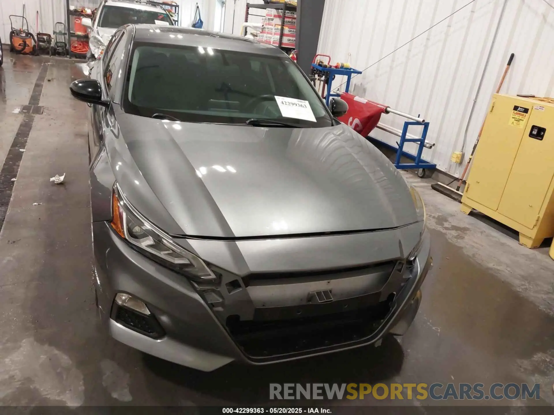 13 fotografías del automóvil dañado 1N4BL4CW8KN324543 NISSAN ALTIMA 2019