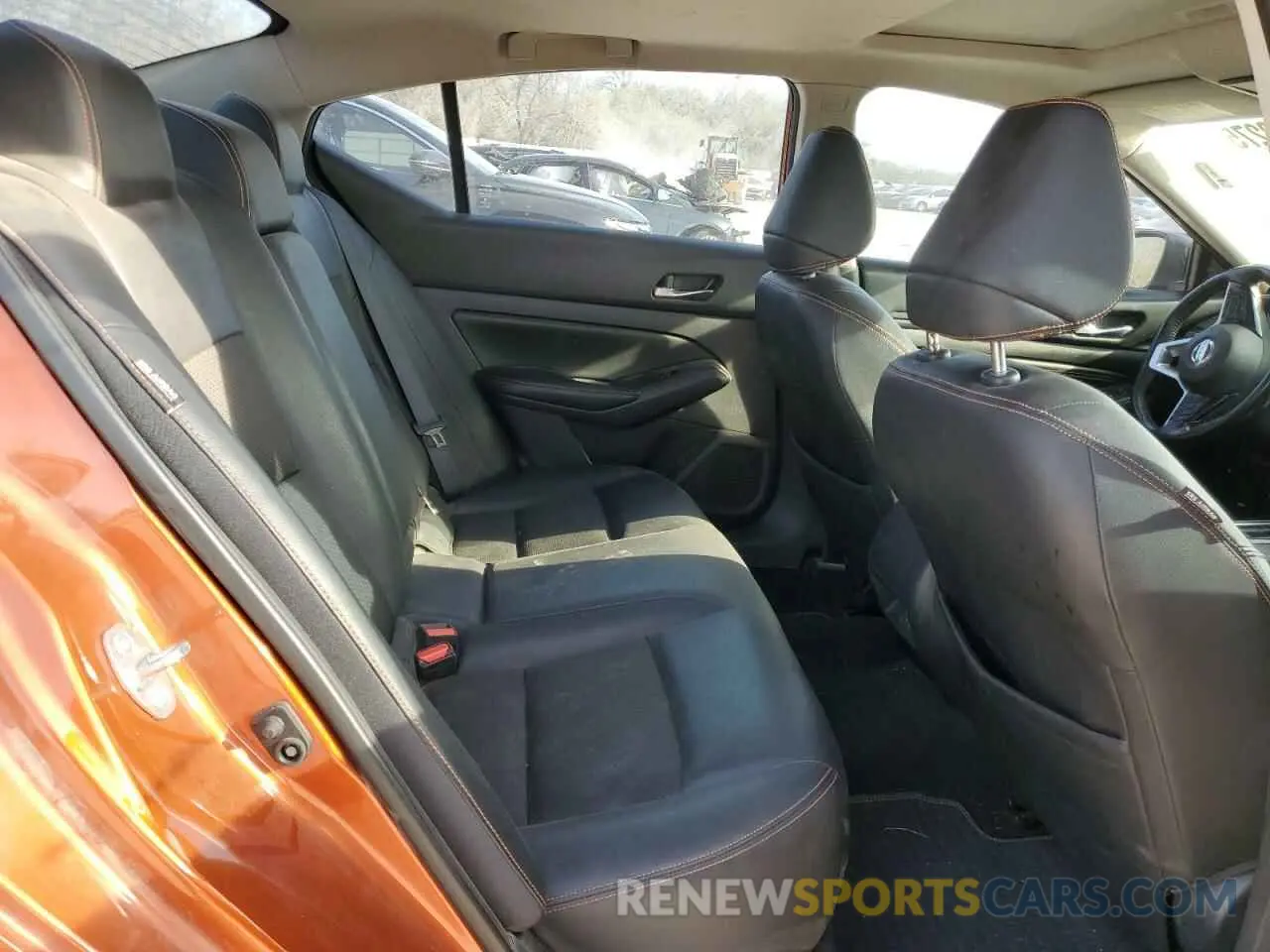10 fotografías del automóvil dañado 1N4BL4CW9KC169447 NISSAN ALTIMA 2019