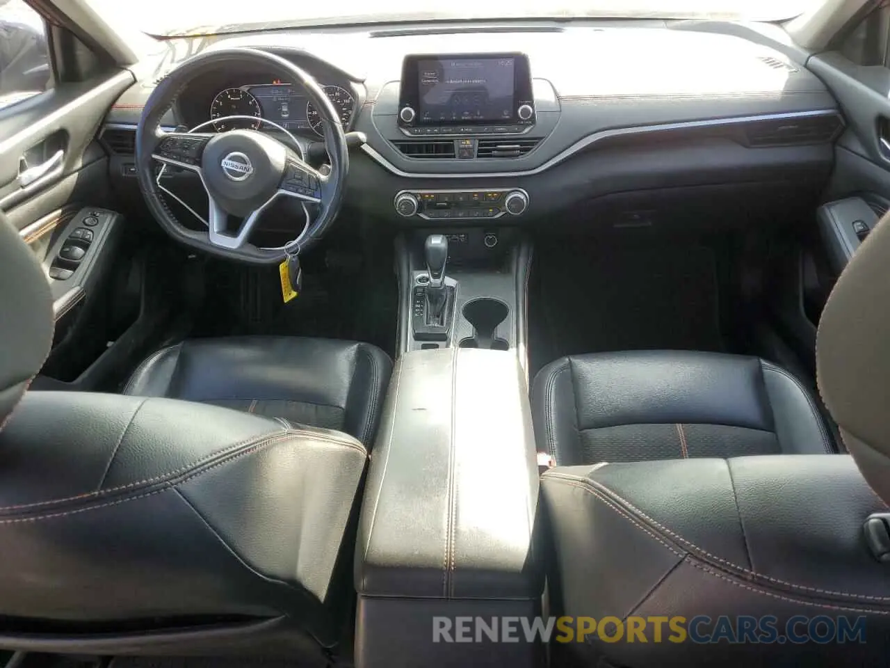 8 fotografías del automóvil dañado 1N4BL4CW9KC169447 NISSAN ALTIMA 2019