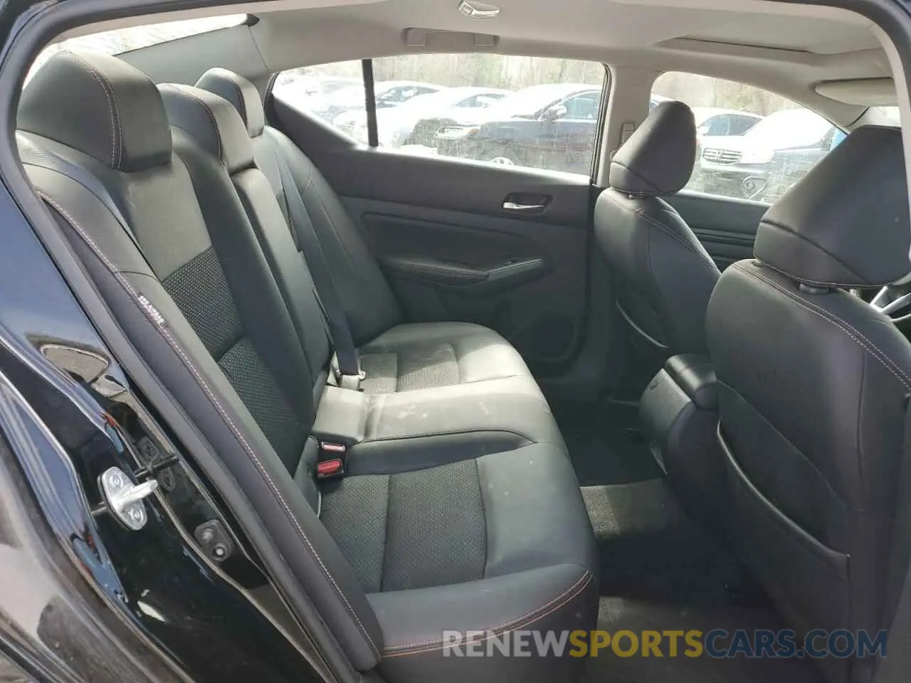 10 fotografías del automóvil dañado 1N4BL4CW9KC172574 NISSAN ALTIMA 2019