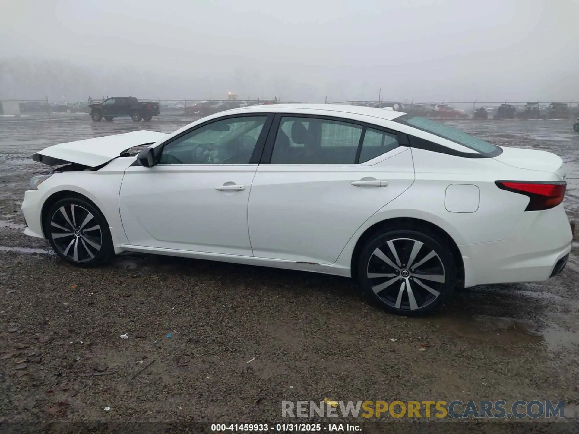 14 fotografías del automóvil dañado 1N4BL4CW9KN321361 NISSAN ALTIMA 2019