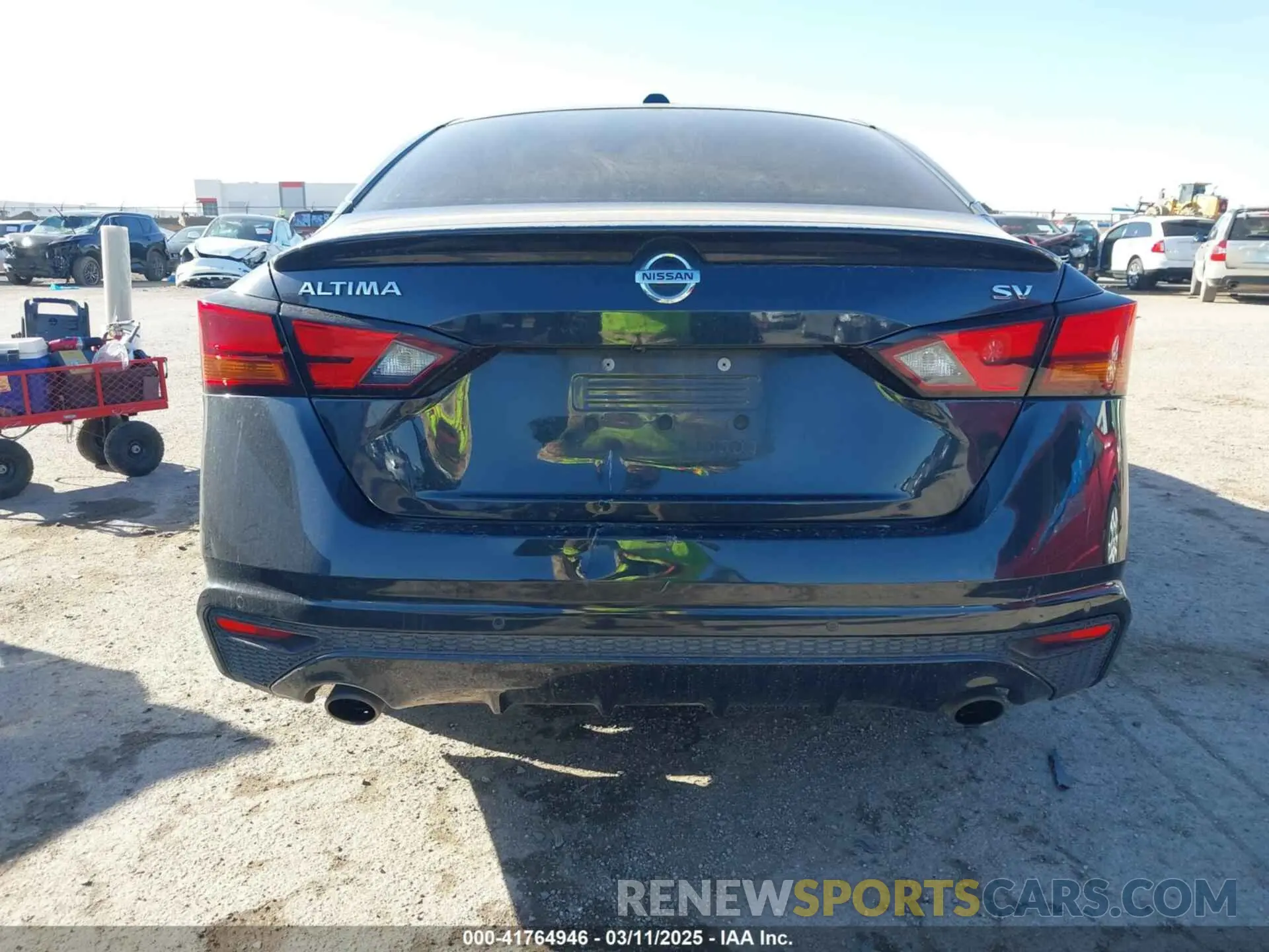 17 fotografías del automóvil dañado 1N4BL4DV0KC115623 NISSAN ALTIMA 2019