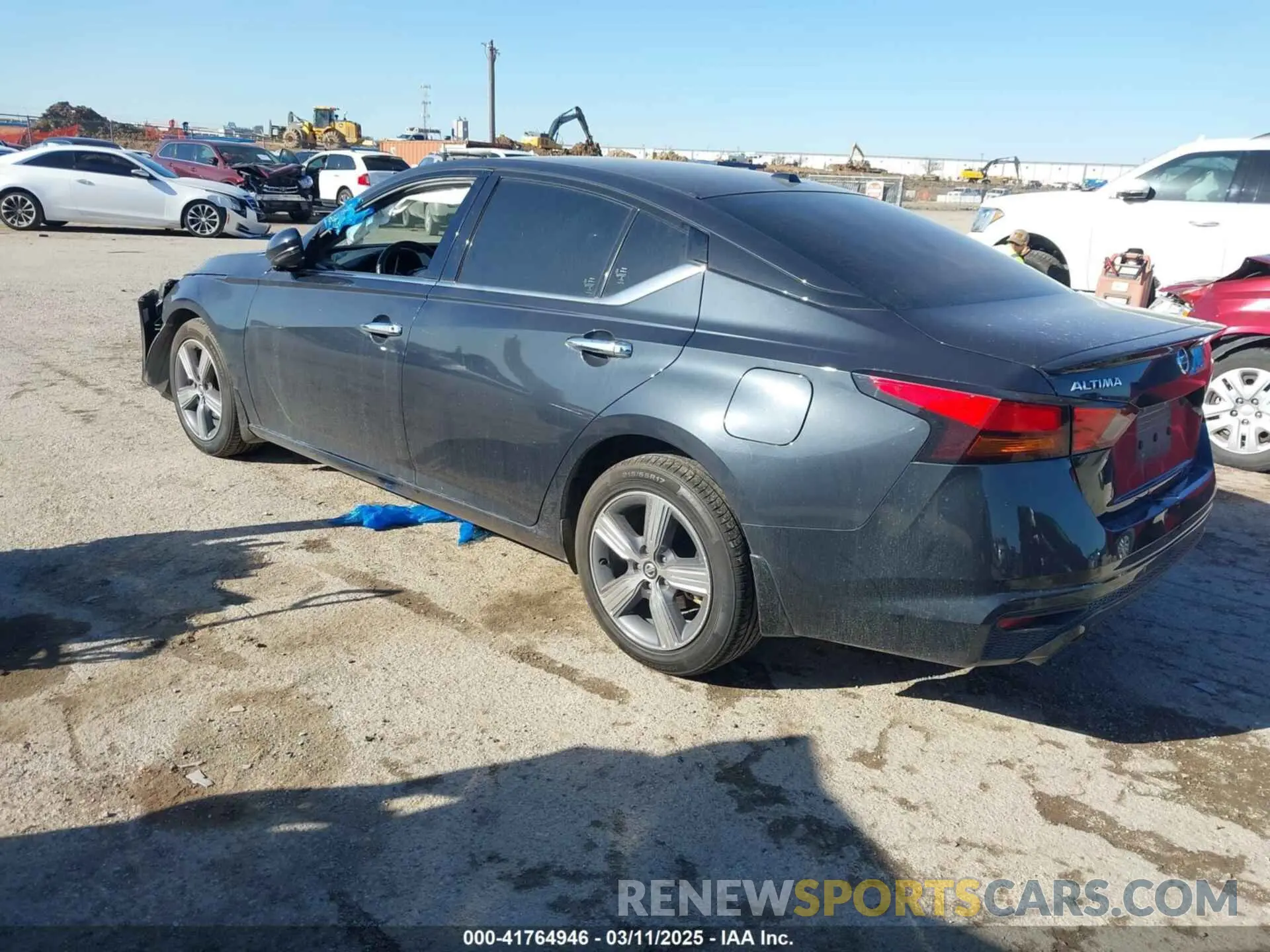 3 fotografías del automóvil dañado 1N4BL4DV0KC115623 NISSAN ALTIMA 2019