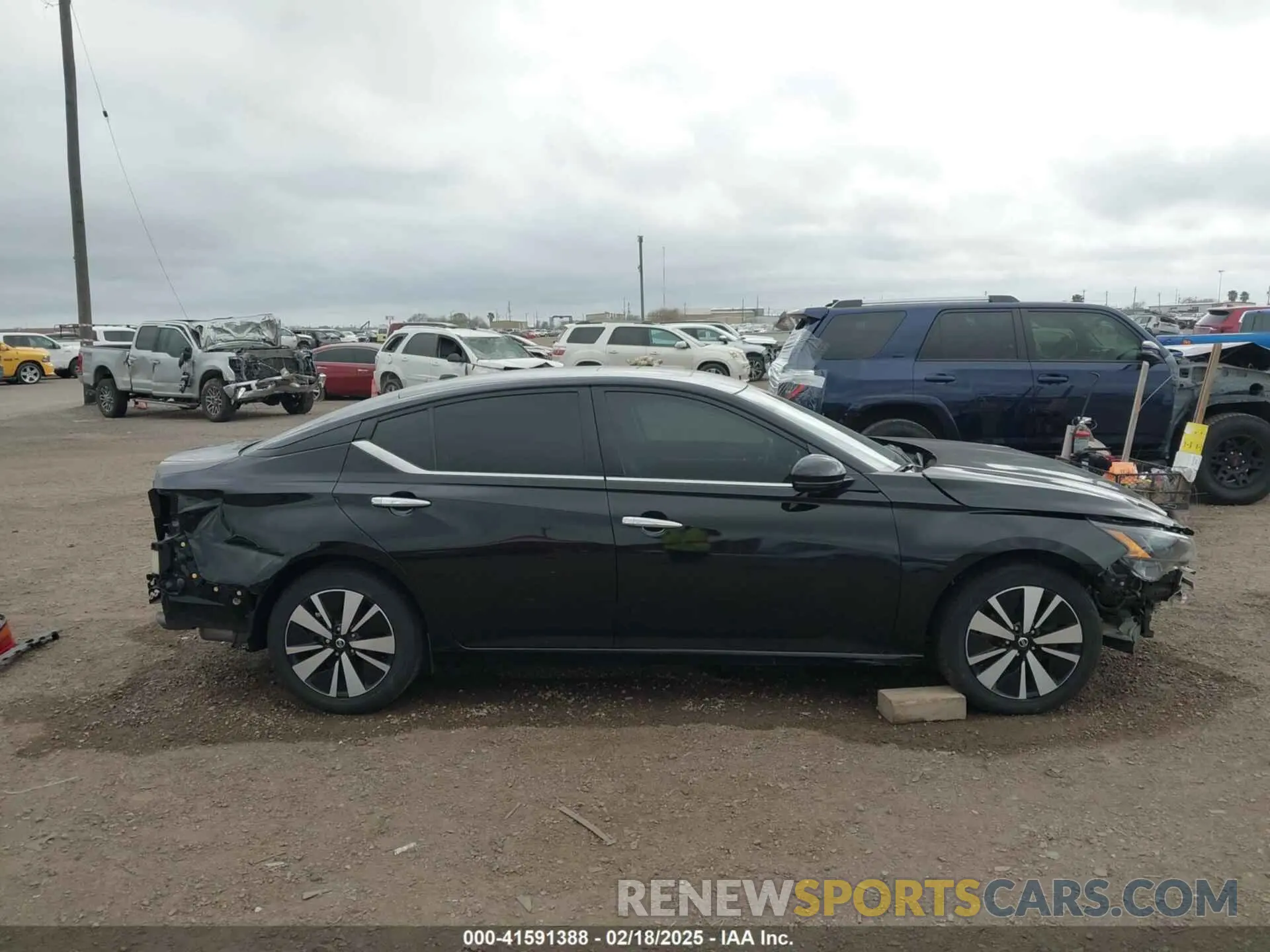 14 fotografías del automóvil dañado 1N4BL4DV0KC148170 NISSAN ALTIMA 2019