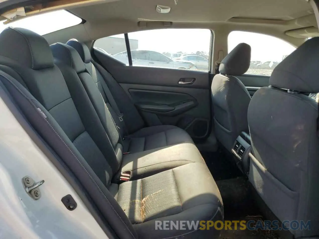 10 fotografías del automóvil dañado 1N4BL4DV1KC153023 NISSAN ALTIMA 2019