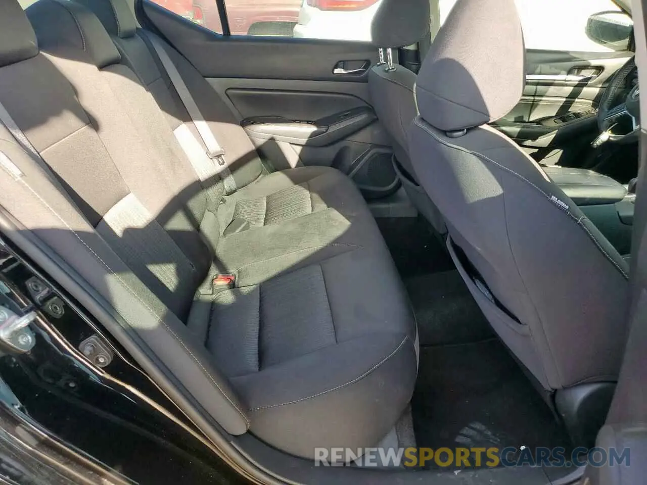 10 fotografías del automóvil dañado 1N4BL4DV1KN308402 NISSAN ALTIMA 2019