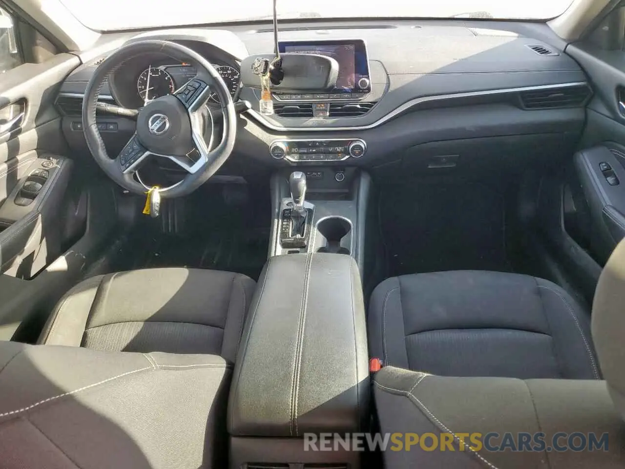 8 fotografías del automóvil dañado 1N4BL4DV1KN308402 NISSAN ALTIMA 2019