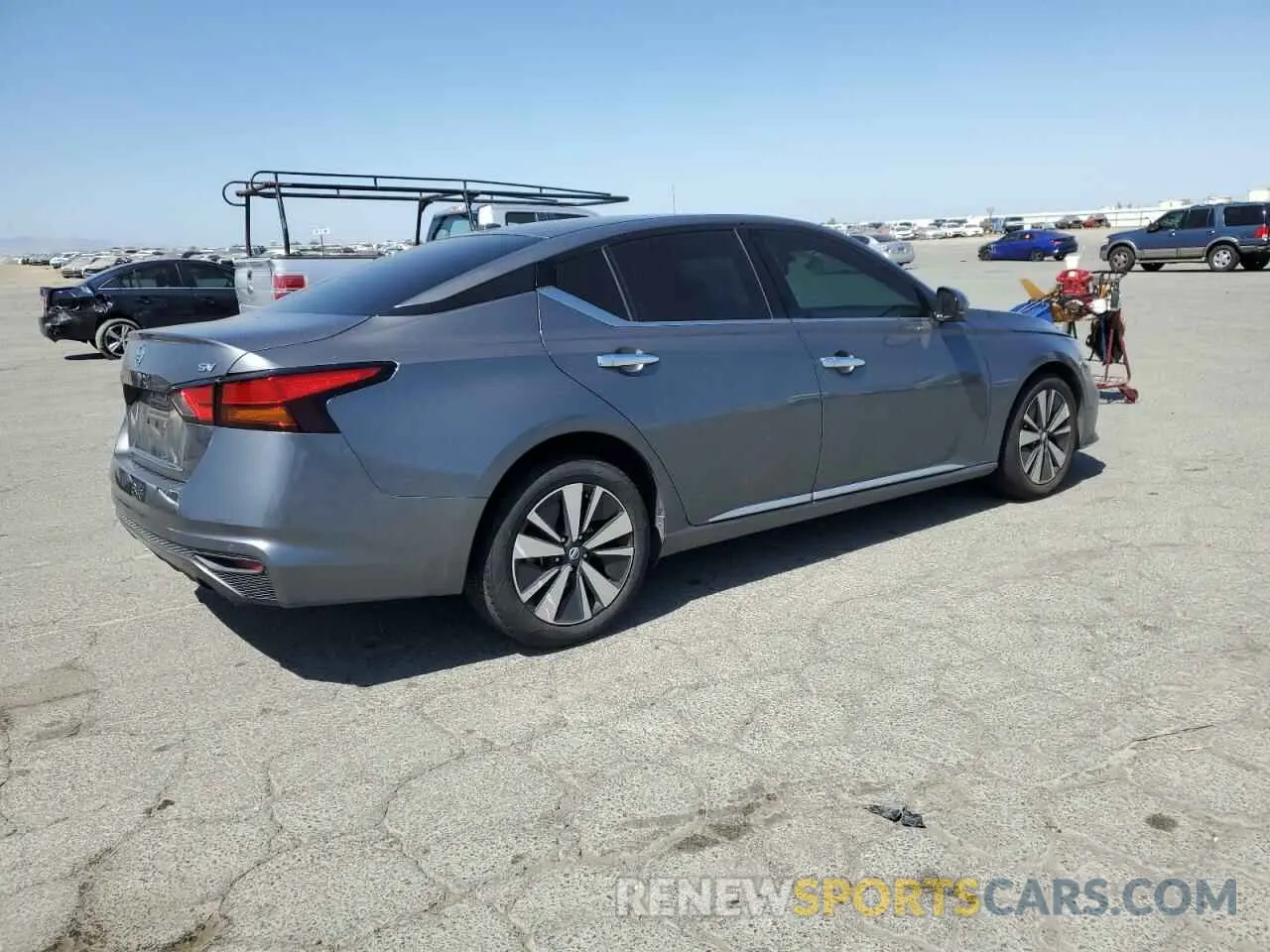 3 fotografías del automóvil dañado 1N4BL4DV2KC219952 NISSAN ALTIMA 2019
