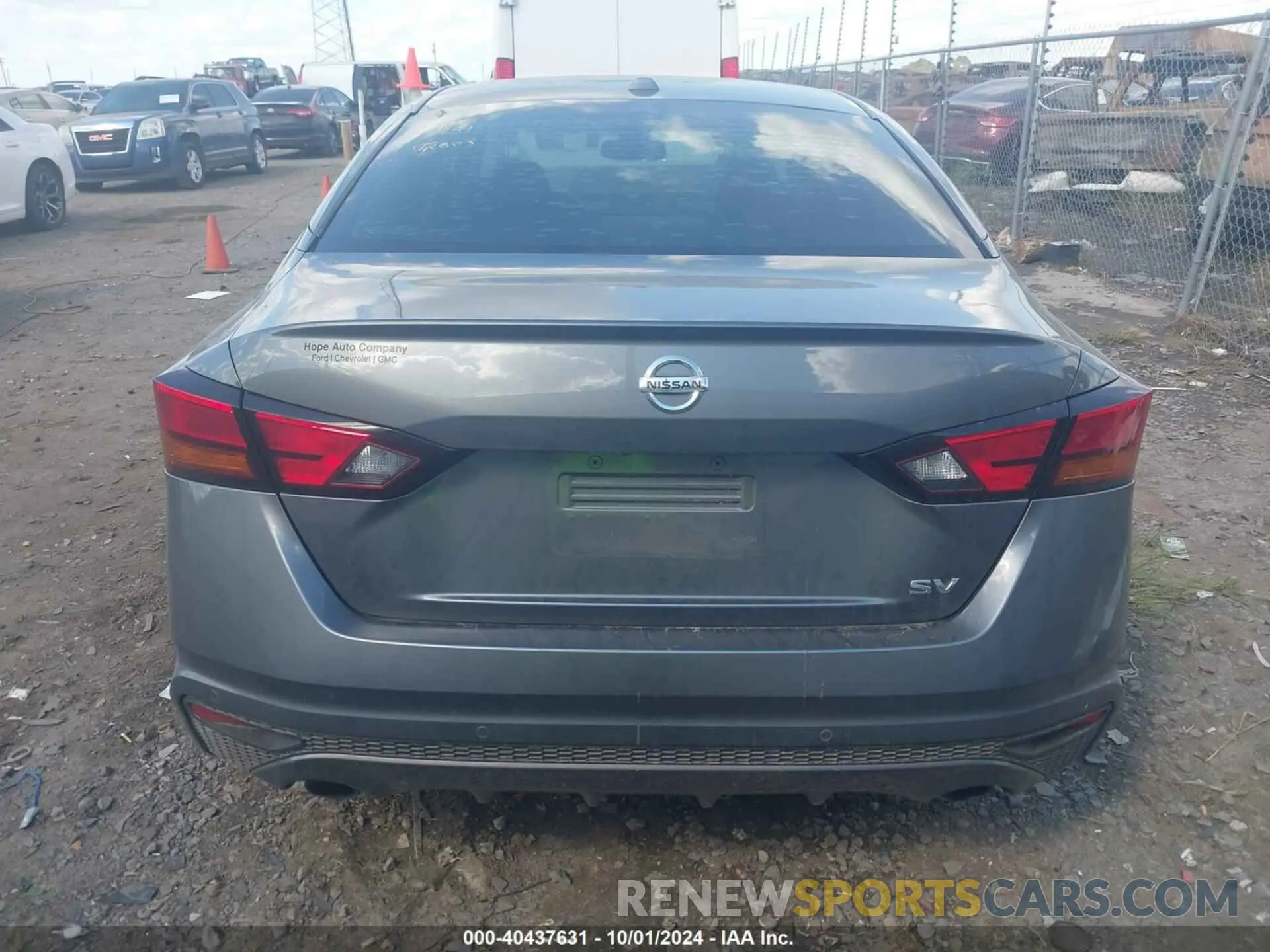 16 fotografías del automóvil dañado 1N4BL4DV3KC160135 NISSAN ALTIMA 2019