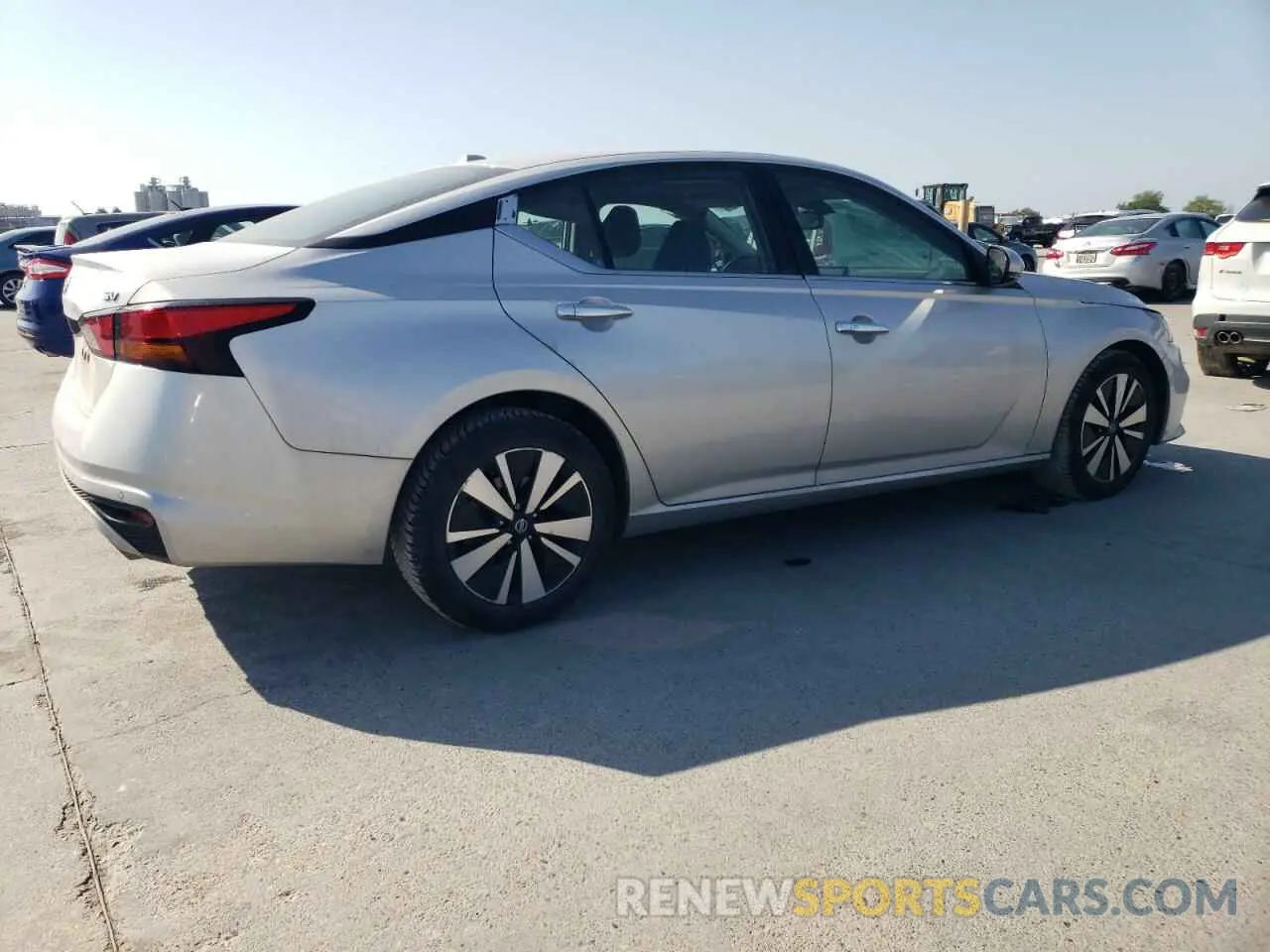 3 fotografías del automóvil dañado 1N4BL4DV3KC208328 NISSAN ALTIMA 2019