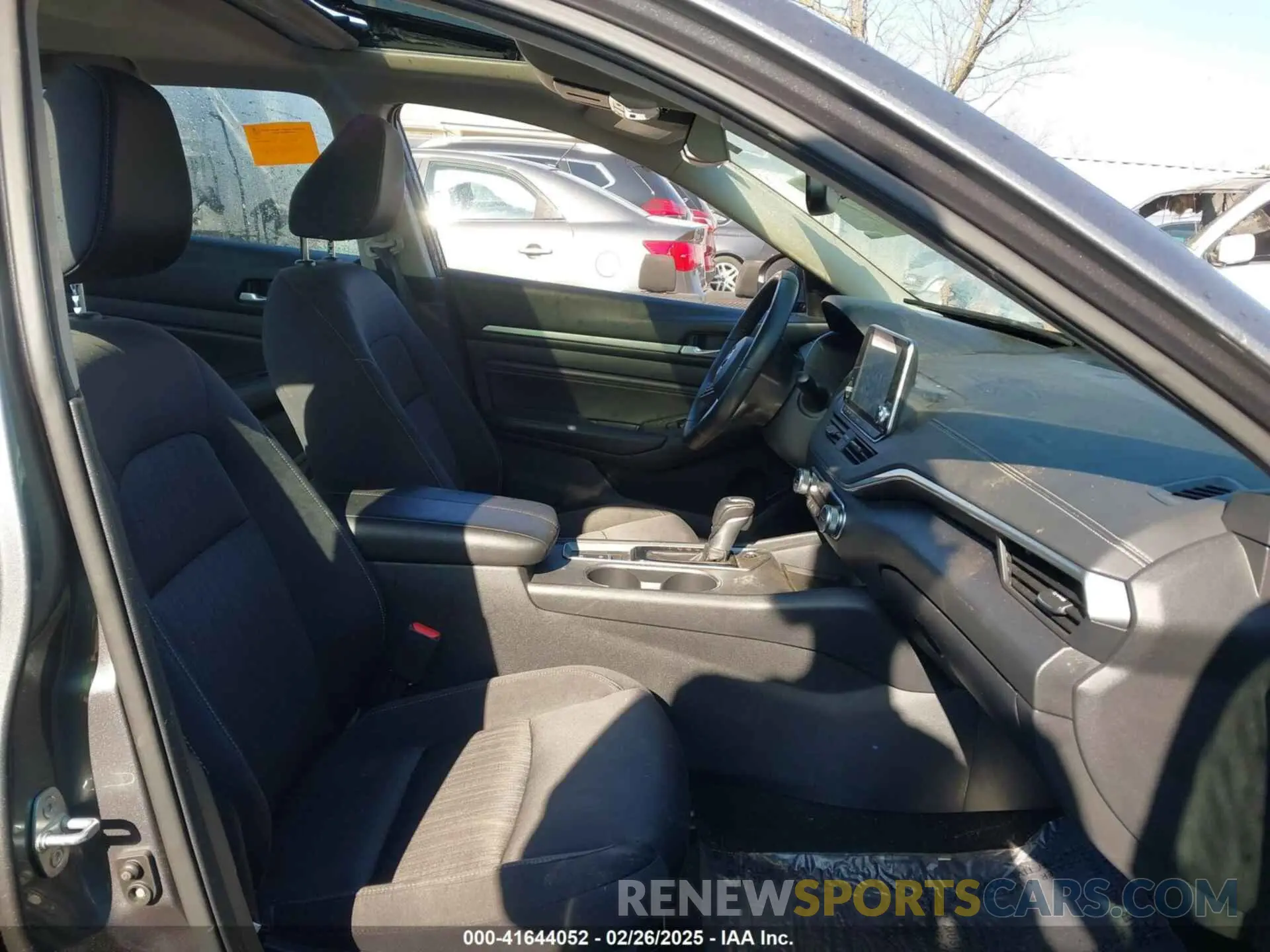 5 fotografías del automóvil dañado 1N4BL4DV4KC104673 NISSAN ALTIMA 2019