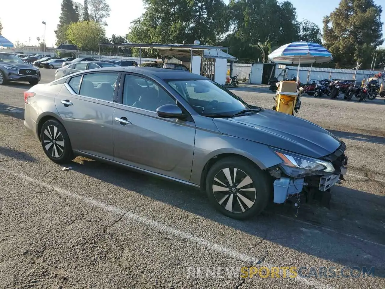 4 fotografías del automóvil dañado 1N4BL4DV4KC121358 NISSAN ALTIMA 2019