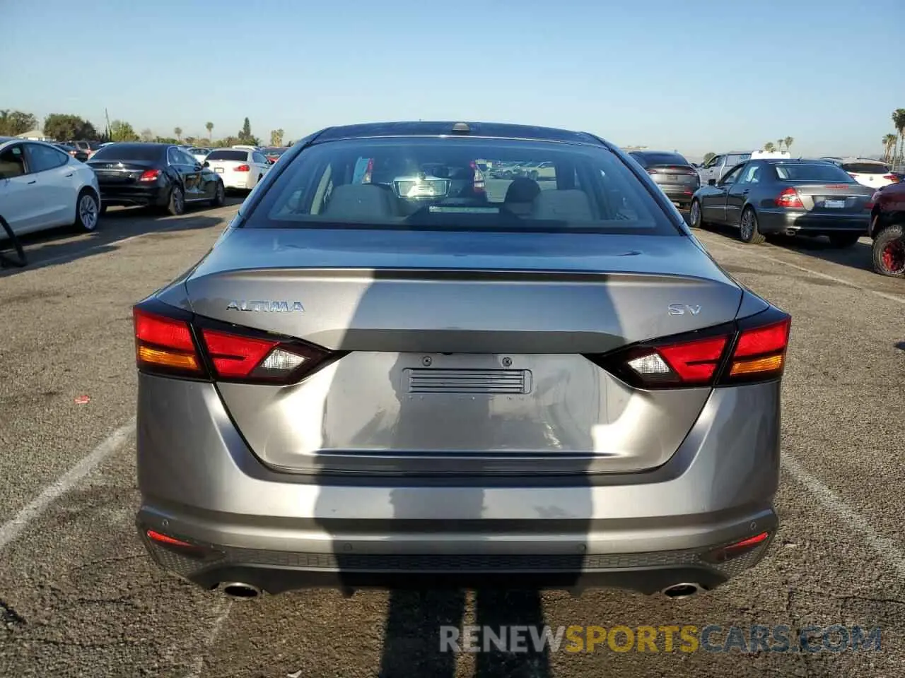6 fotografías del automóvil dañado 1N4BL4DV4KC121358 NISSAN ALTIMA 2019