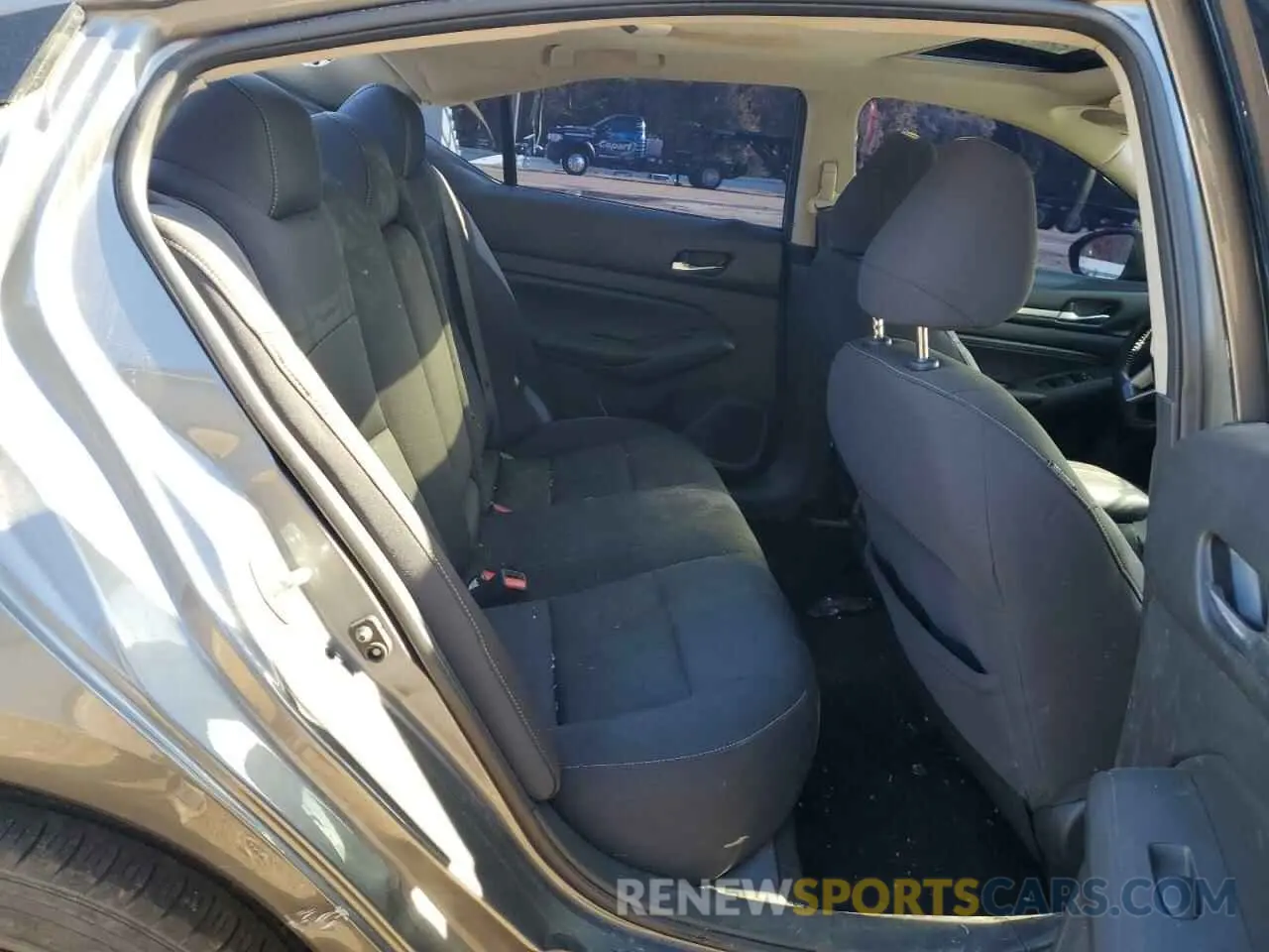 10 fotografías del automóvil dañado 1N4BL4DV5KC119666 NISSAN ALTIMA 2019