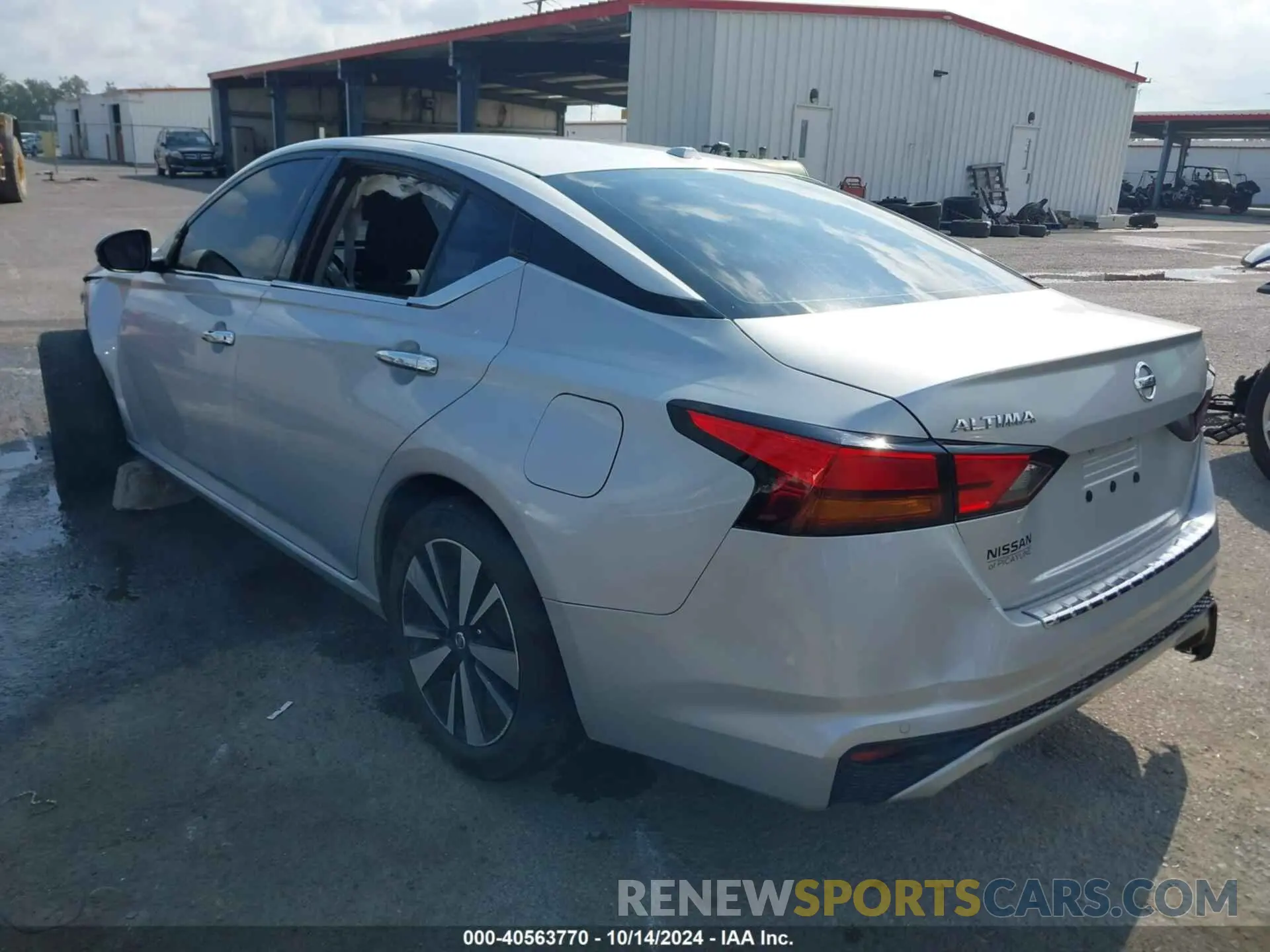 3 fotografías del automóvil dañado 1N4BL4DV6KC124679 NISSAN ALTIMA 2019