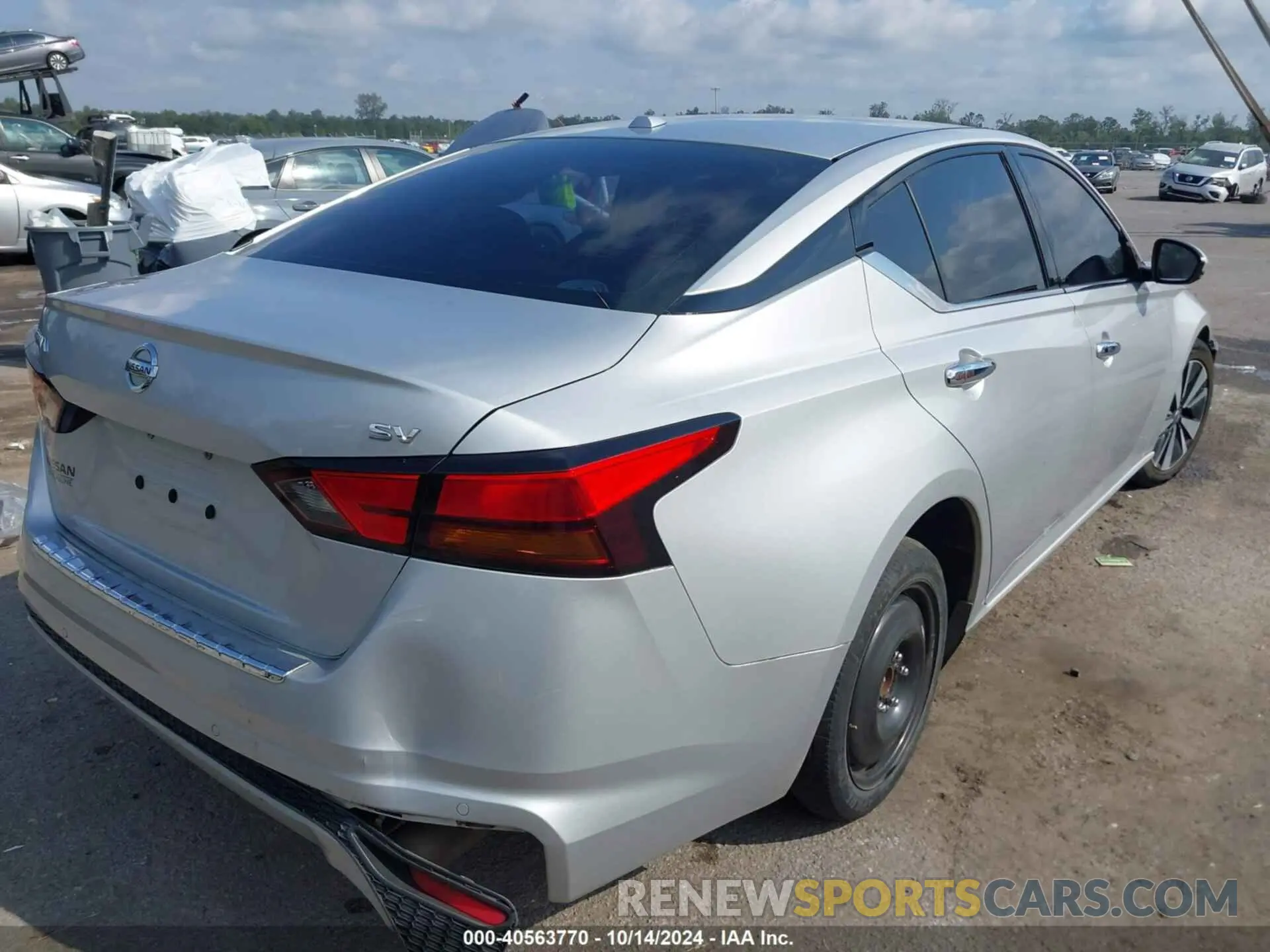 4 fotografías del automóvil dañado 1N4BL4DV6KC124679 NISSAN ALTIMA 2019