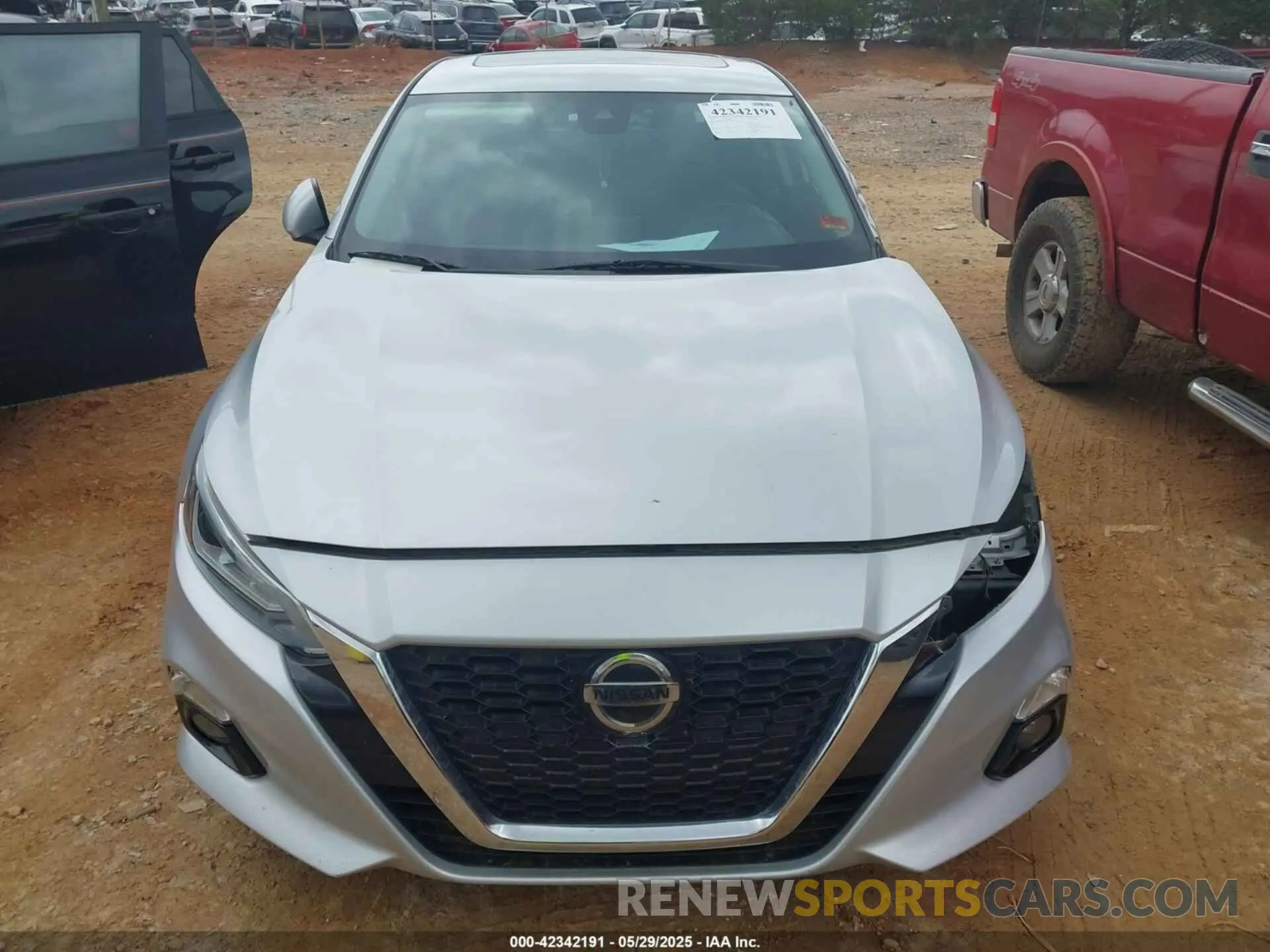 12 fotografías del automóvil dañado 1N4BL4DV6KC146908 NISSAN ALTIMA 2019