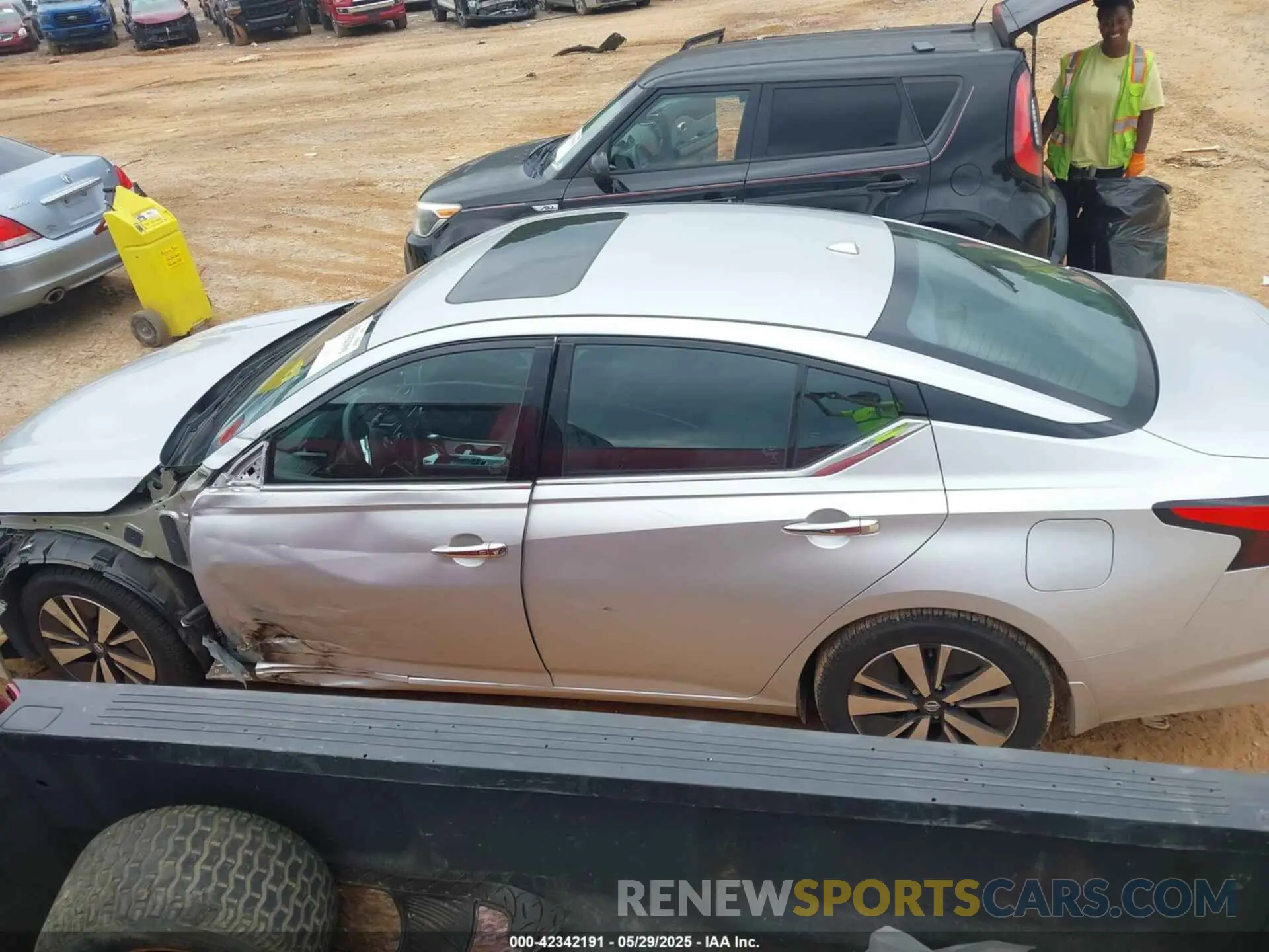 14 fotografías del automóvil dañado 1N4BL4DV6KC146908 NISSAN ALTIMA 2019