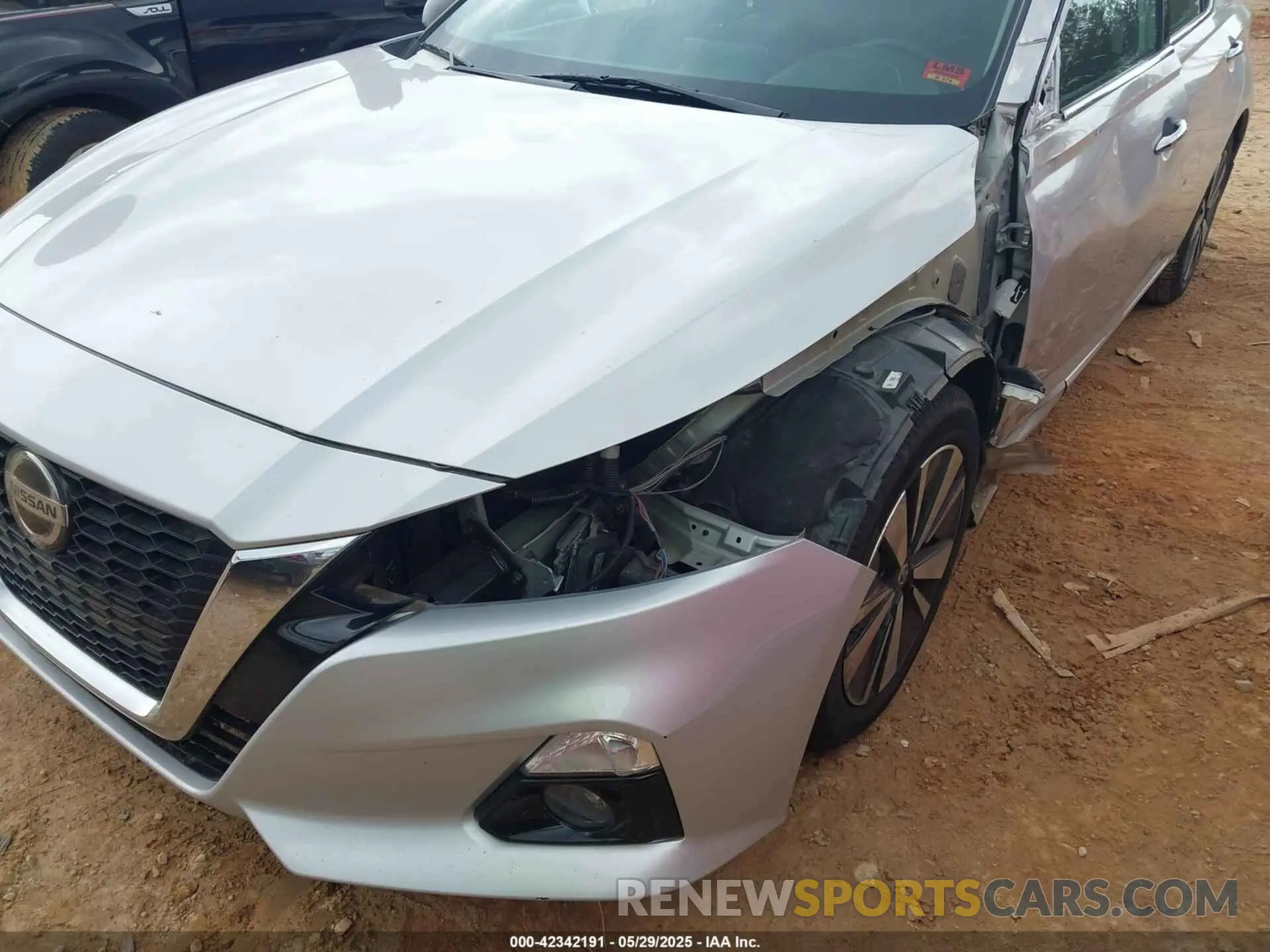 6 fotografías del automóvil dañado 1N4BL4DV6KC146908 NISSAN ALTIMA 2019