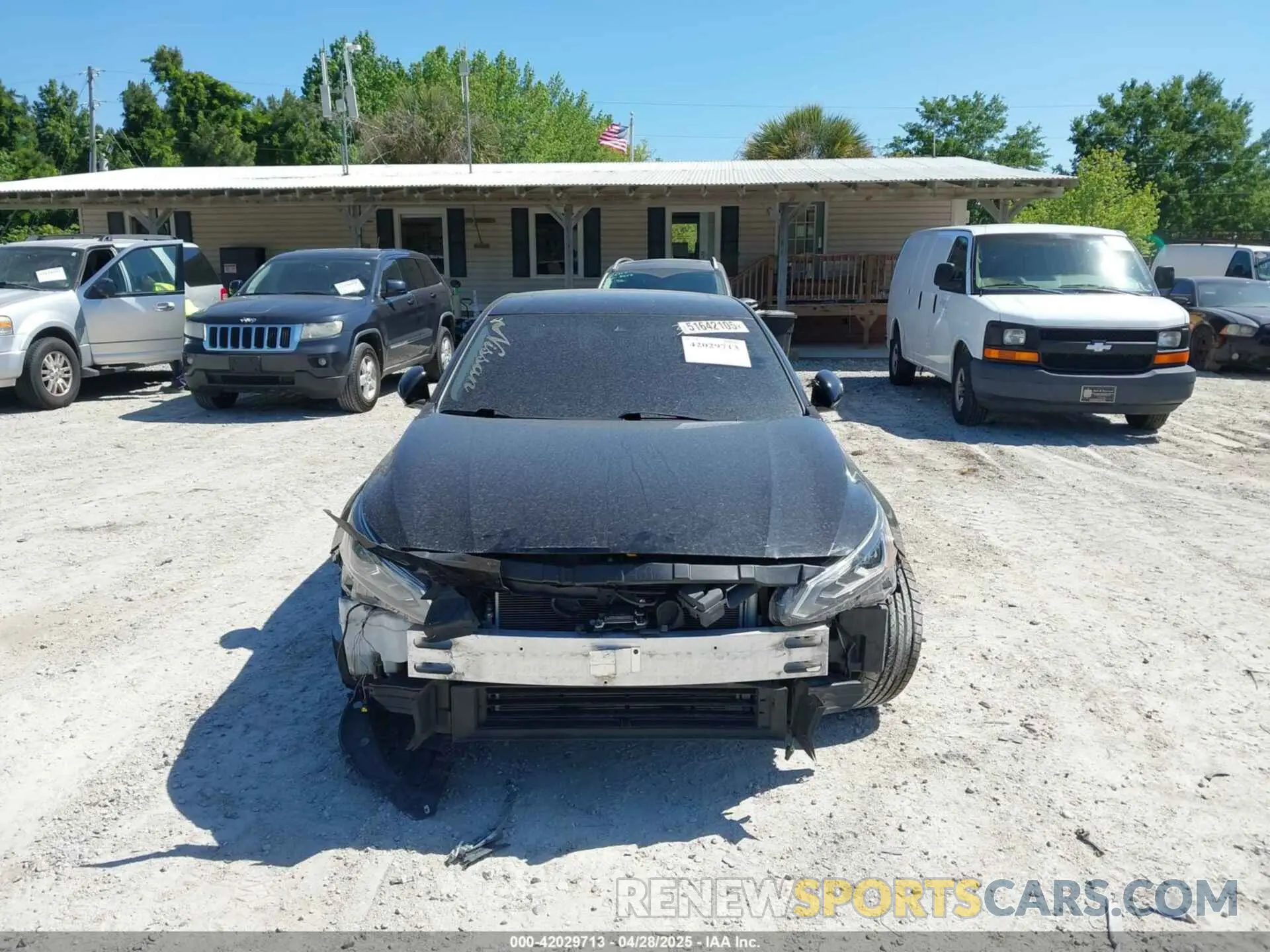 12 fotografías del automóvil dañado 1N4BL4DV7KC138834 NISSAN ALTIMA 2019