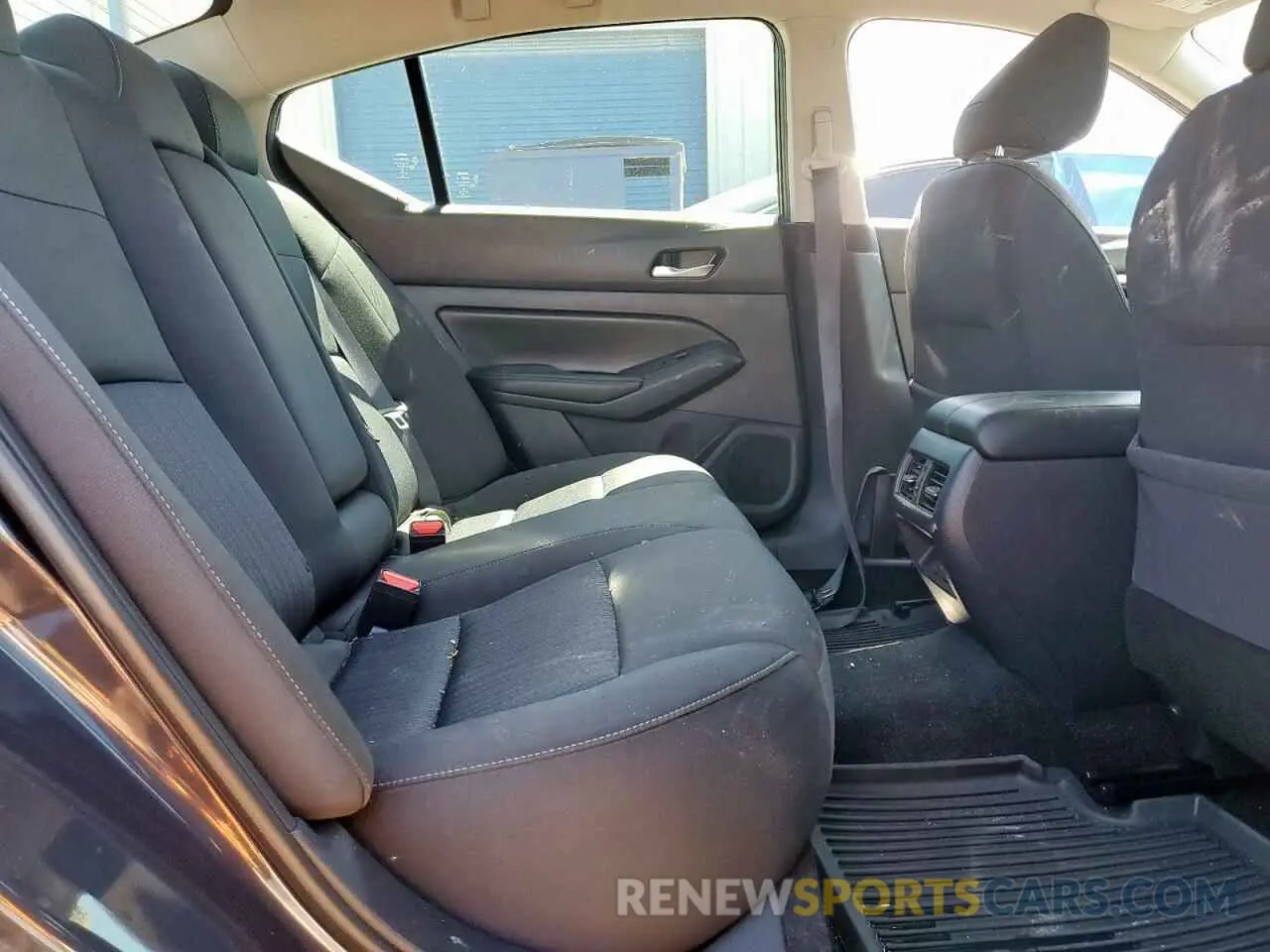10 fotografías del automóvil dañado 1N4BL4DV8KC110749 NISSAN ALTIMA 2019