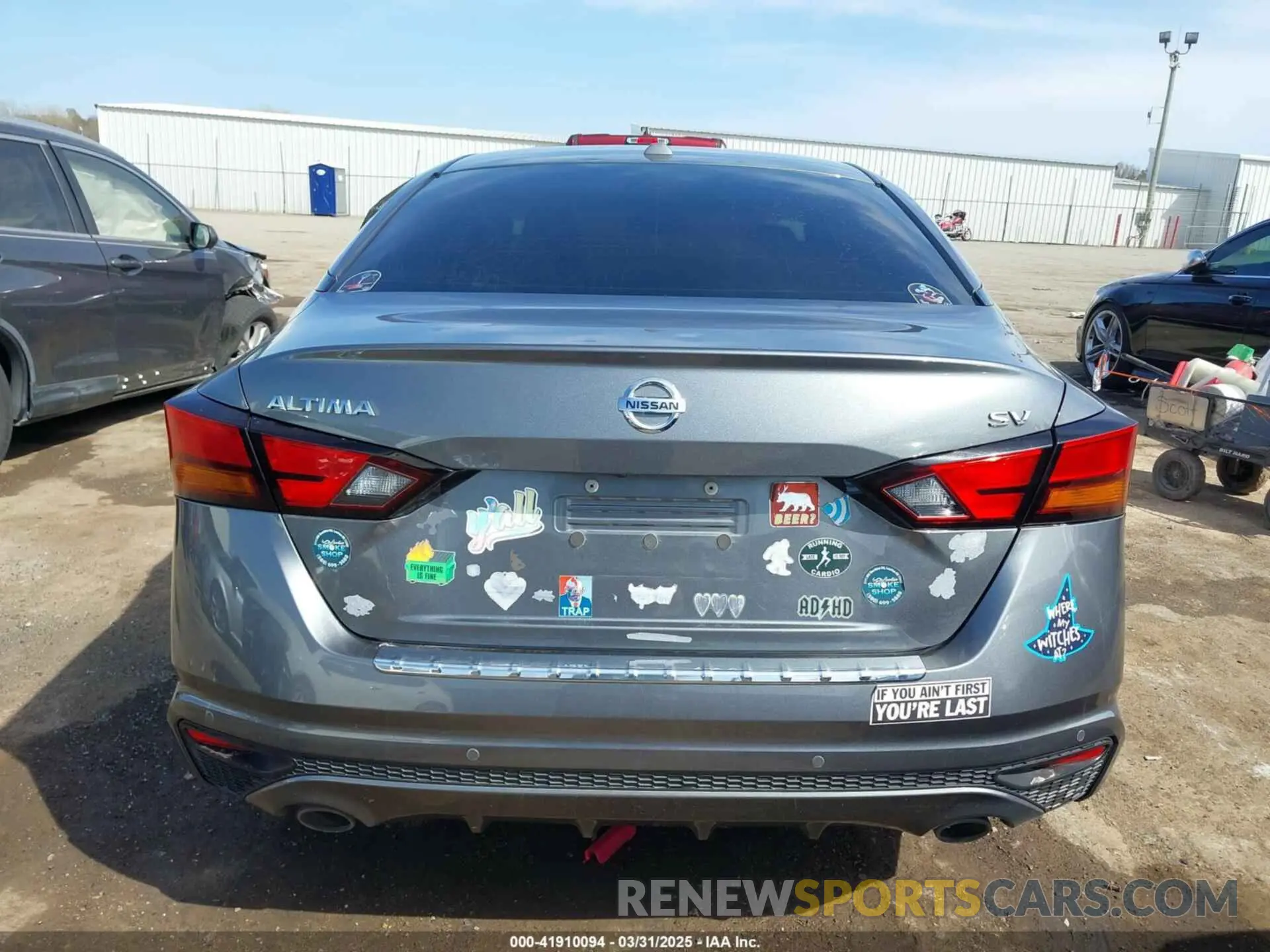 17 fotografías del automóvil dañado 1N4BL4DV8KC216862 NISSAN ALTIMA 2019