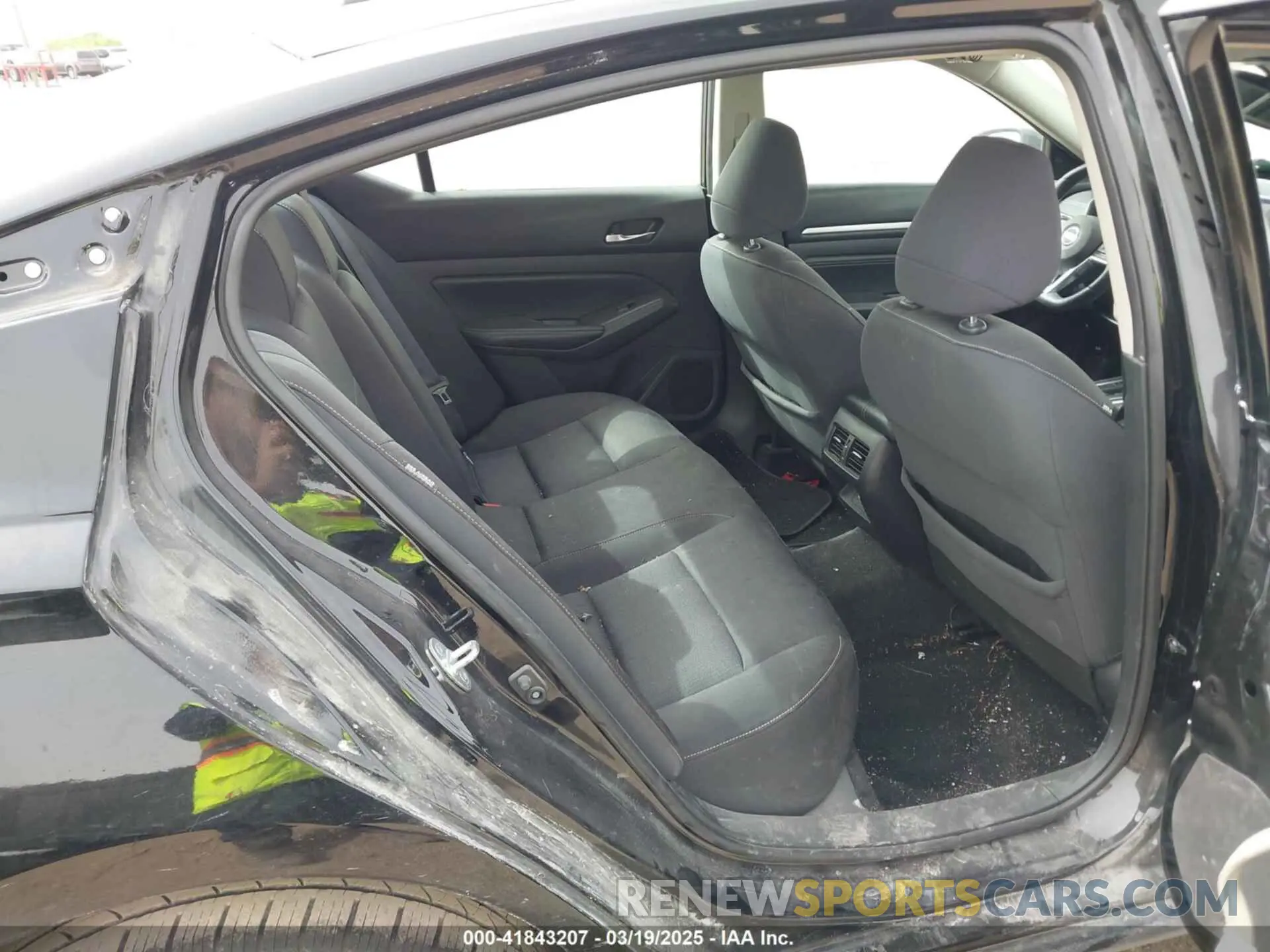 8 fotografías del automóvil dañado 1N4BL4DW6KC135951 NISSAN ALTIMA 2019