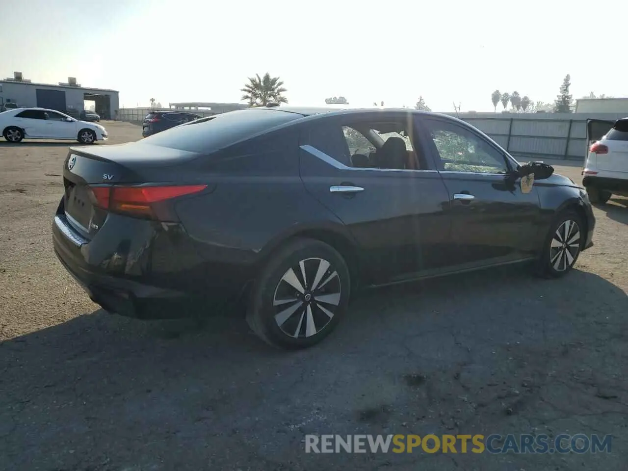3 fotografías del automóvil dañado 1N4BL4DW9KN310035 NISSAN ALTIMA 2019