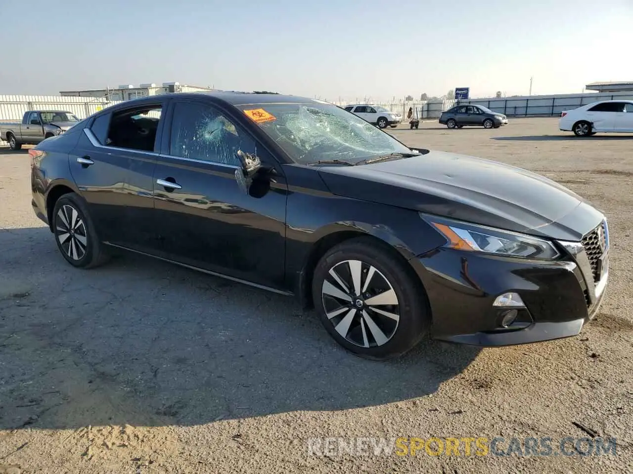 4 fotografías del automóvil dañado 1N4BL4DW9KN310035 NISSAN ALTIMA 2019