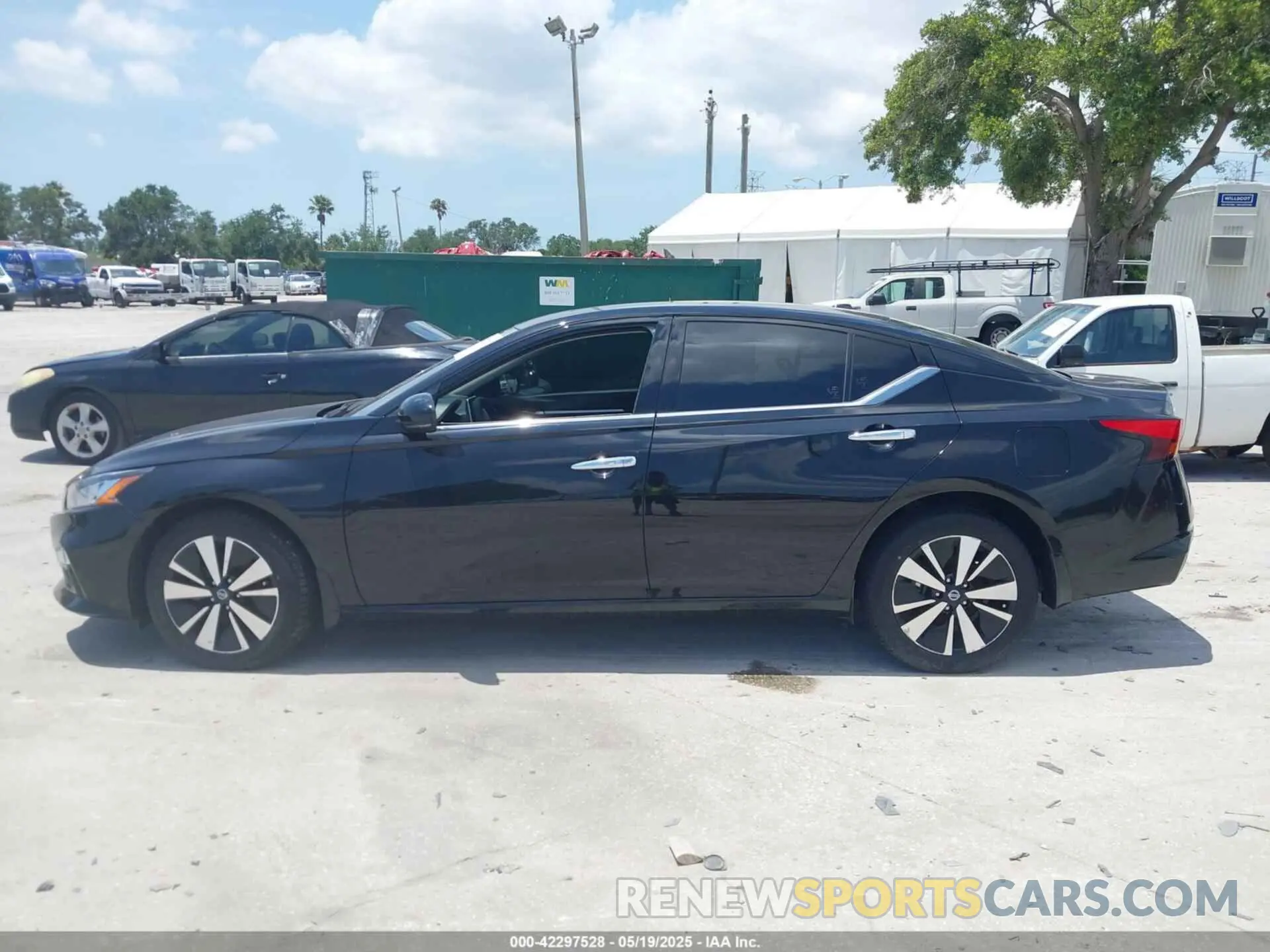 14 fotografías del automóvil dañado 1N4BL4DWXKC194615 NISSAN ALTIMA 2019