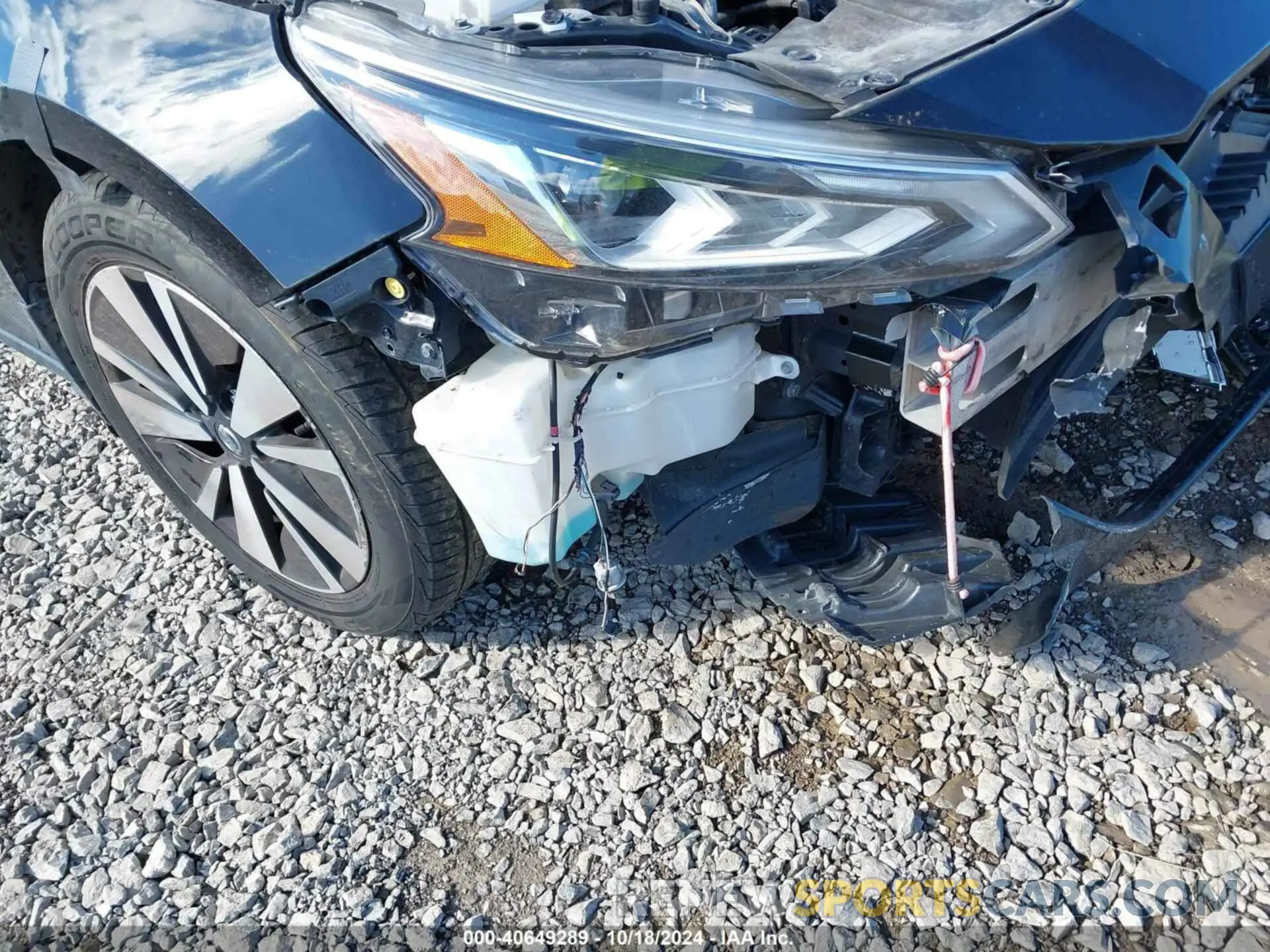 17 fotografías del automóvil dañado 1N4BL4DWXKC250617 NISSAN ALTIMA 2019