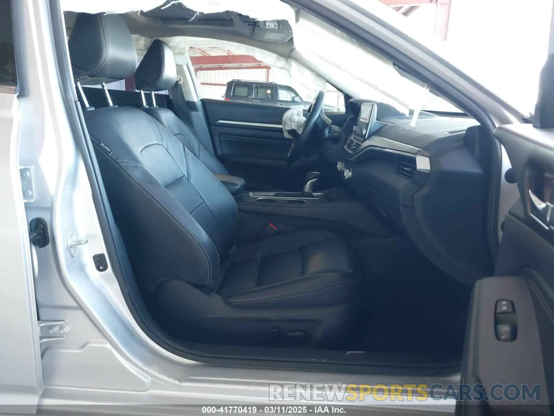 5 fotografías del automóvil dañado 1N4BL4EV0KC180633 NISSAN ALTIMA 2019