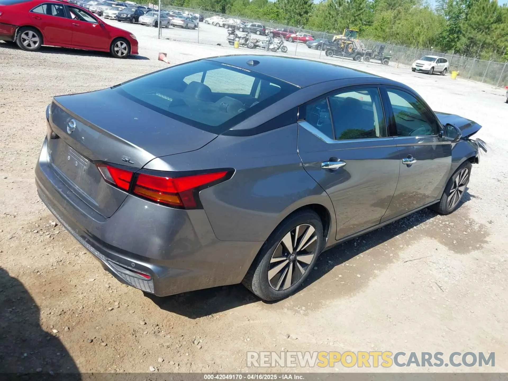 4 fotografías del automóvil dañado 1N4BL4EV0KC200749 NISSAN ALTIMA 2019