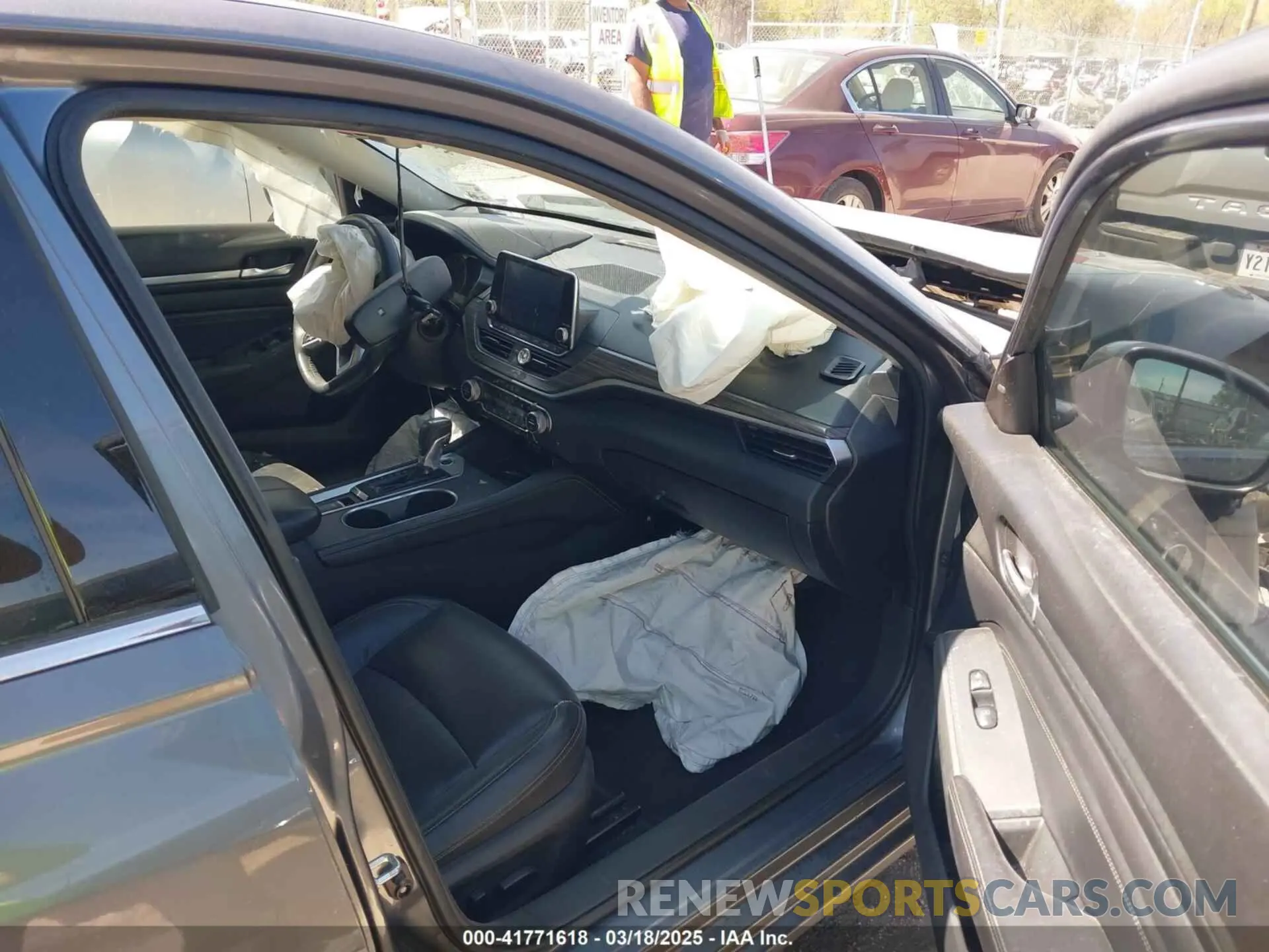 5 fotografías del automóvil dañado 1N4BL4EV0KC200864 NISSAN ALTIMA 2019