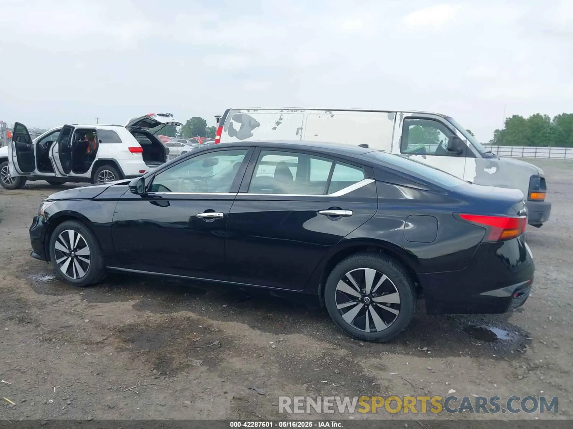 15 fotografías del automóvil dañado 1N4BL4EV1KC113619 NISSAN ALTIMA 2019