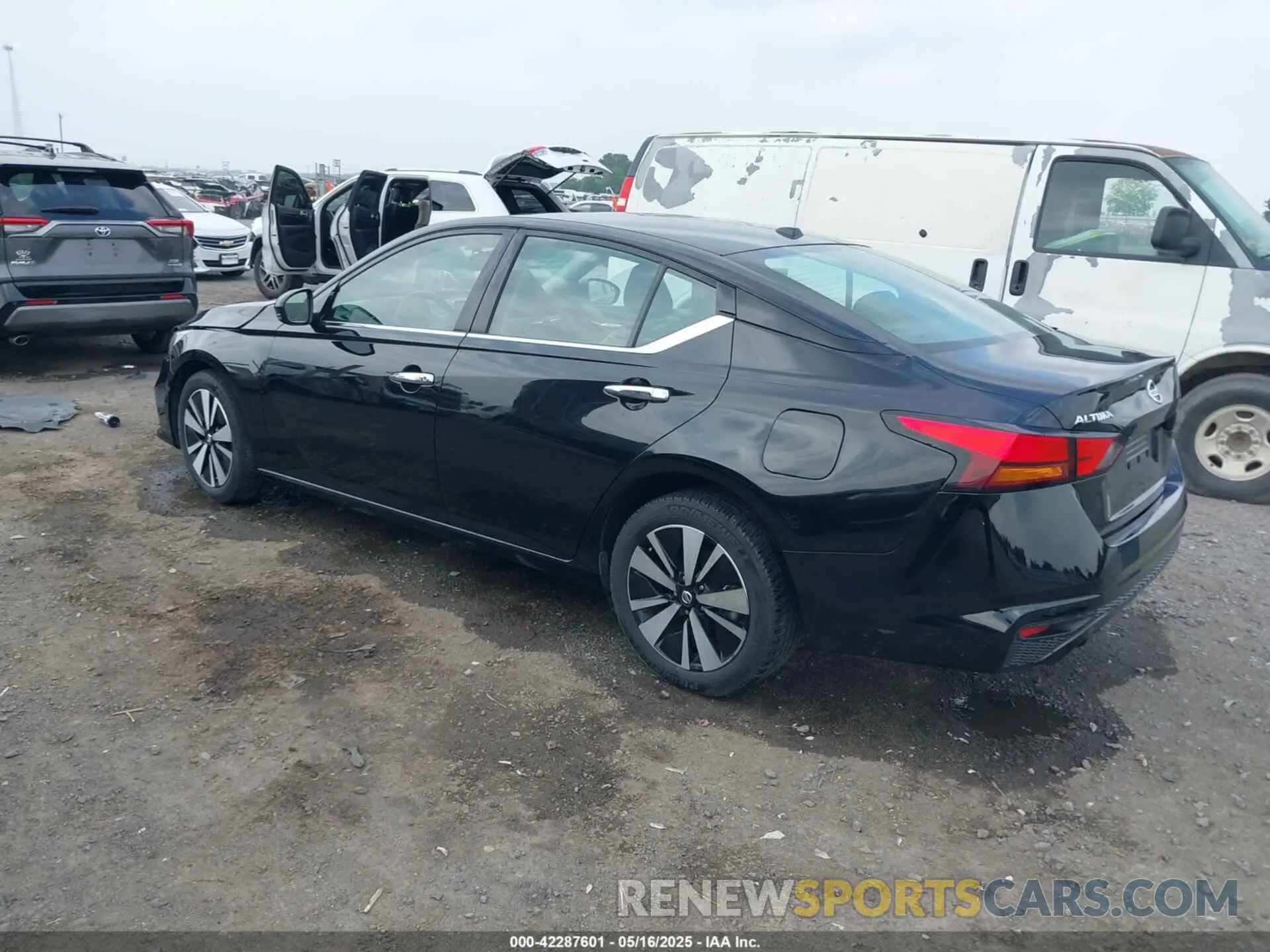 3 fotografías del automóvil dañado 1N4BL4EV1KC113619 NISSAN ALTIMA 2019
