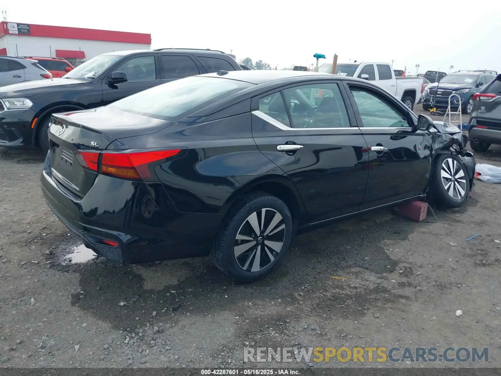 4 fotografías del automóvil dañado 1N4BL4EV1KC113619 NISSAN ALTIMA 2019